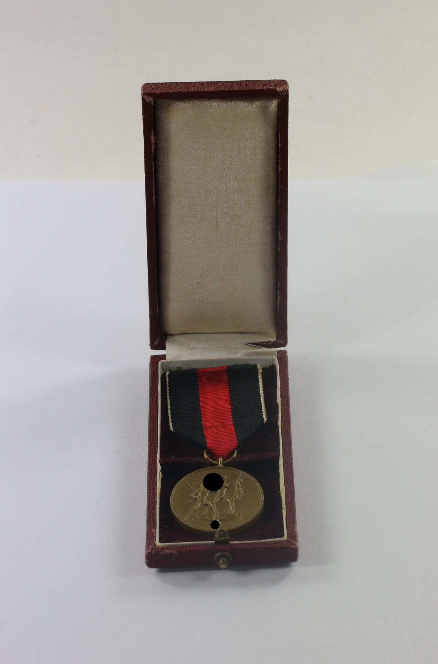 Anschlußmedaille Sudetenland (1. Oktober 1938), im Etui – Bild 1