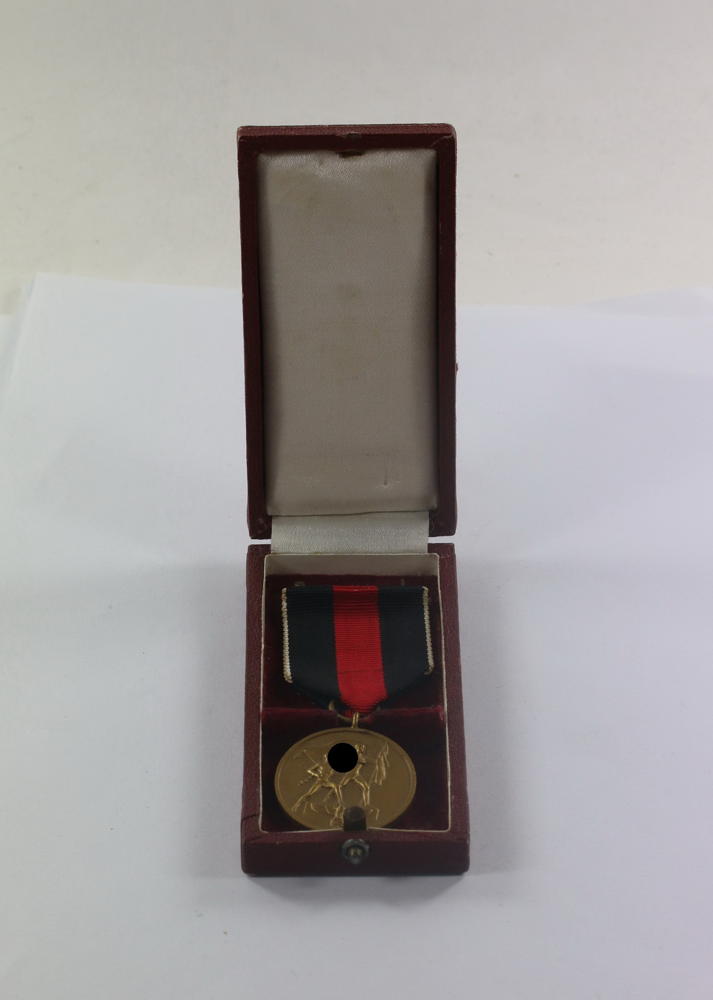 anschlu_medaille_sudetenland_1 Anschlußmedaille Sudetenland (1. Oktober 1938), im Etui – Bild 1