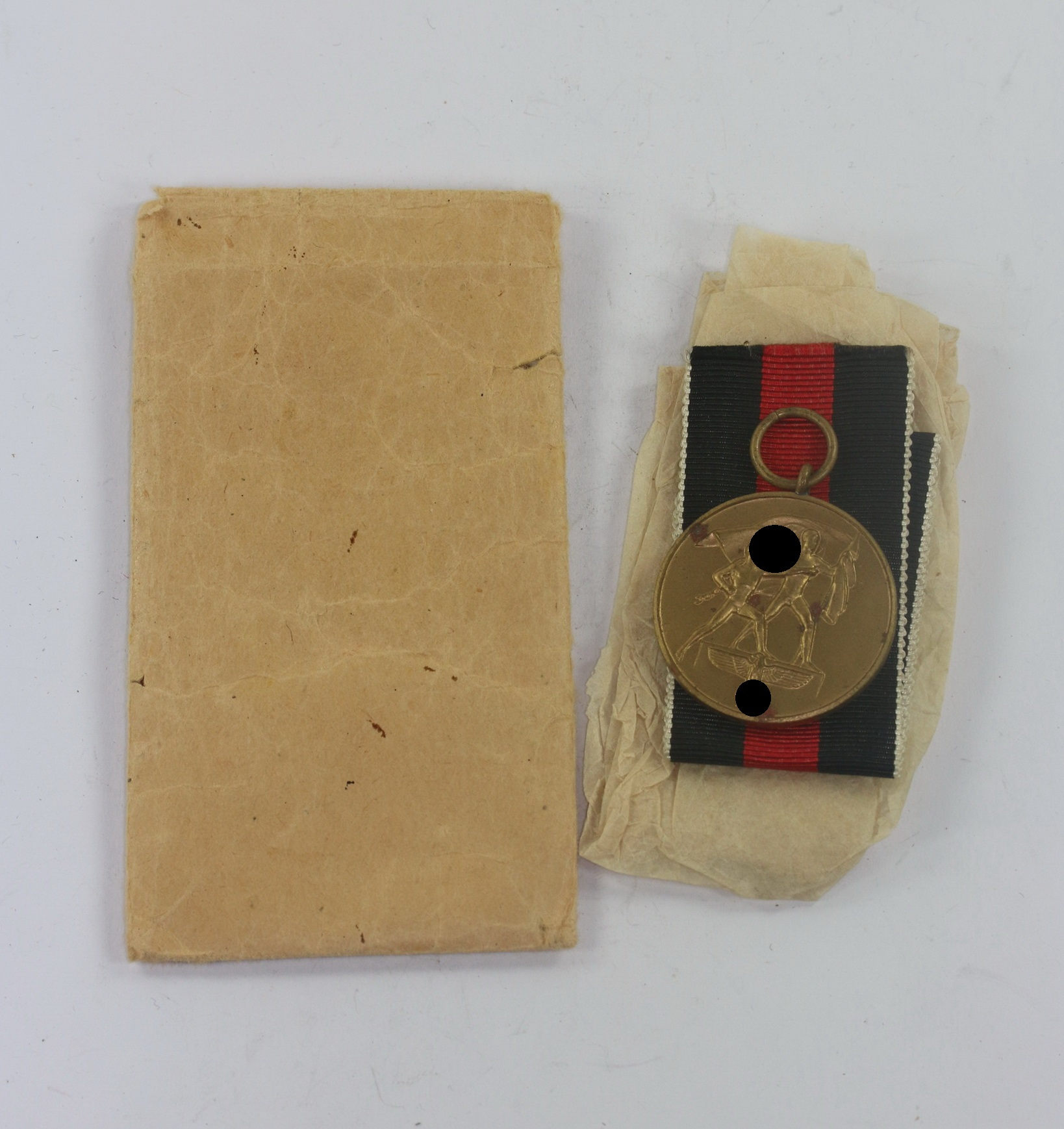  Anschlußmedaille Sudetenland, in Verkaufstüte Ferd. Hoffstätter Bonn a. Rhein – Bild 1