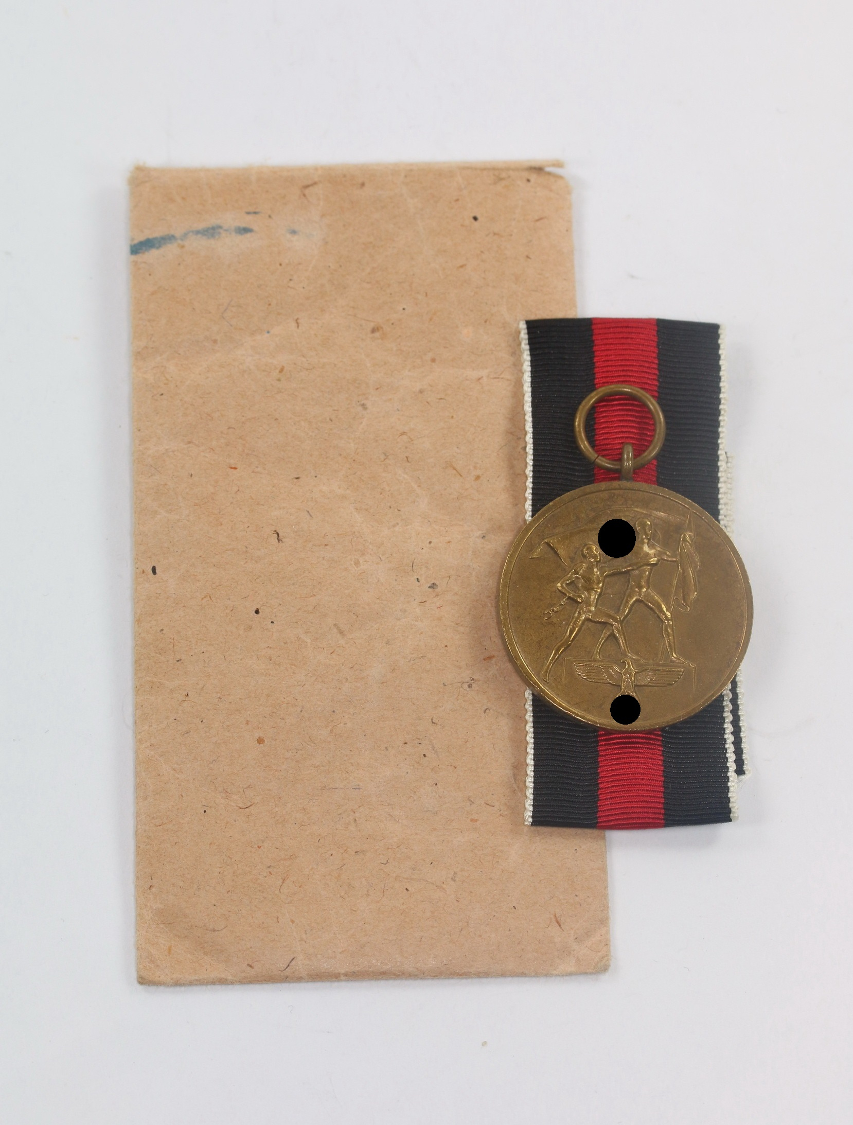 Anschlußmedaille Sudetenland, in Verkaufstüte Karl Hensler Pforzheim – Bild 1