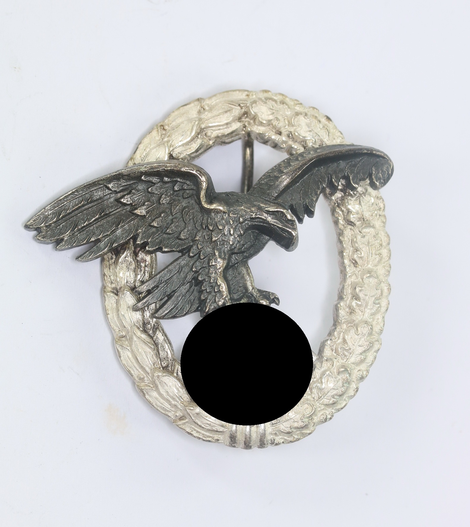 Beobachterabzeichen der Luftwaffe, Hst. C.E. Juncker Berlin SW (Buntmetall) – Bild 1