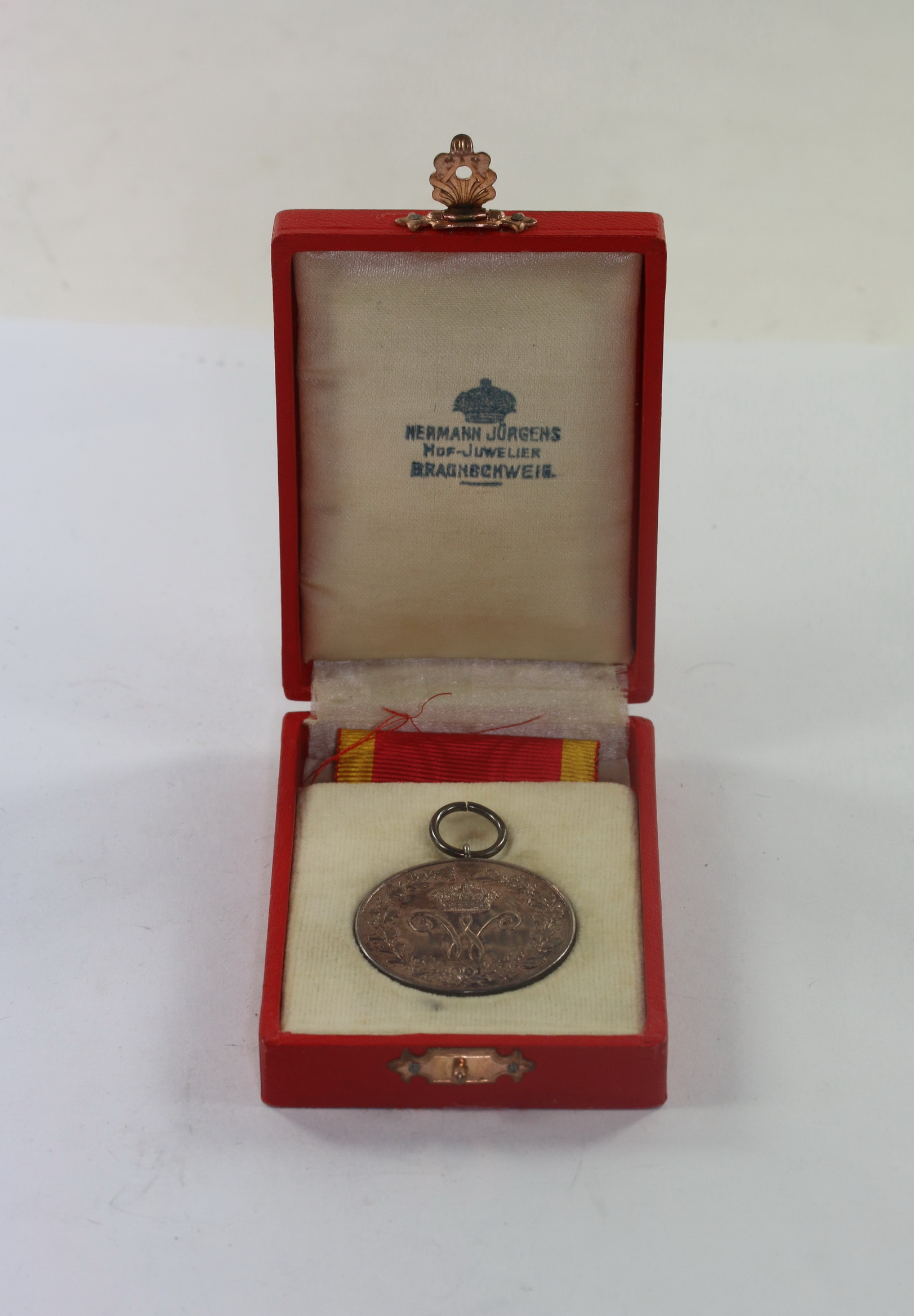 Braunschweig, Orden Heinrich des Löwen Ehrenzeichen 1.Klasse, im Etui Hermann Jürgens Hof-Juwelier Braunschweig – Bild 1