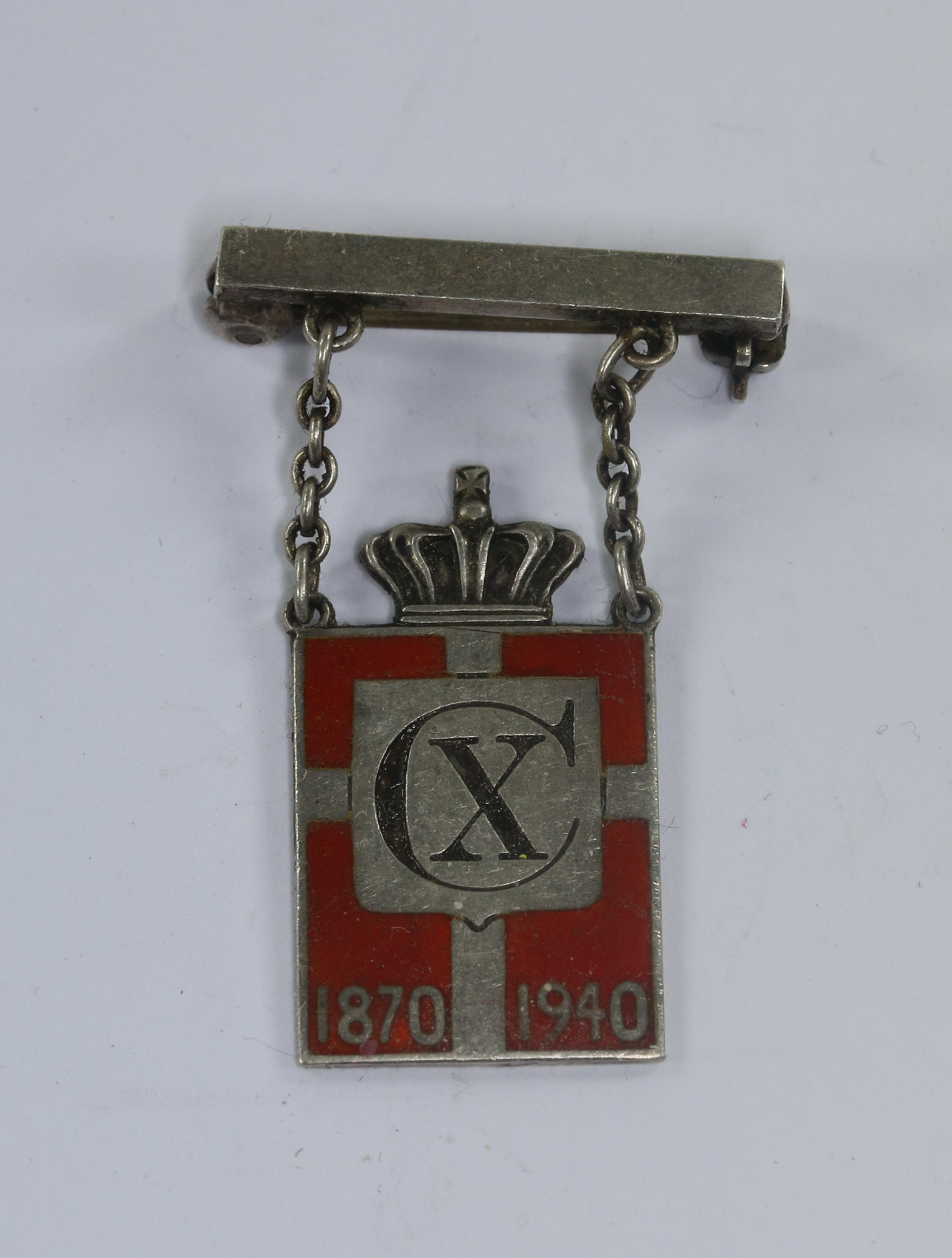 Dänemark, Erinnerungsabzeichen an den 70. Geburtstag von König Christian X. 1870-1940 925 S) – Bild 1