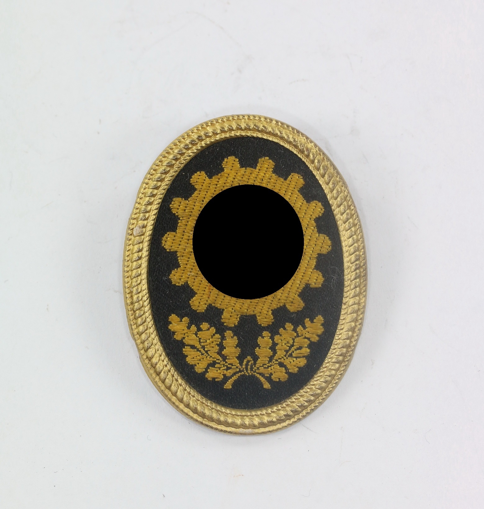 Deutsche Arbeitsfront (DAF), Abzeichen für die Schirmmütze  – Bild 1