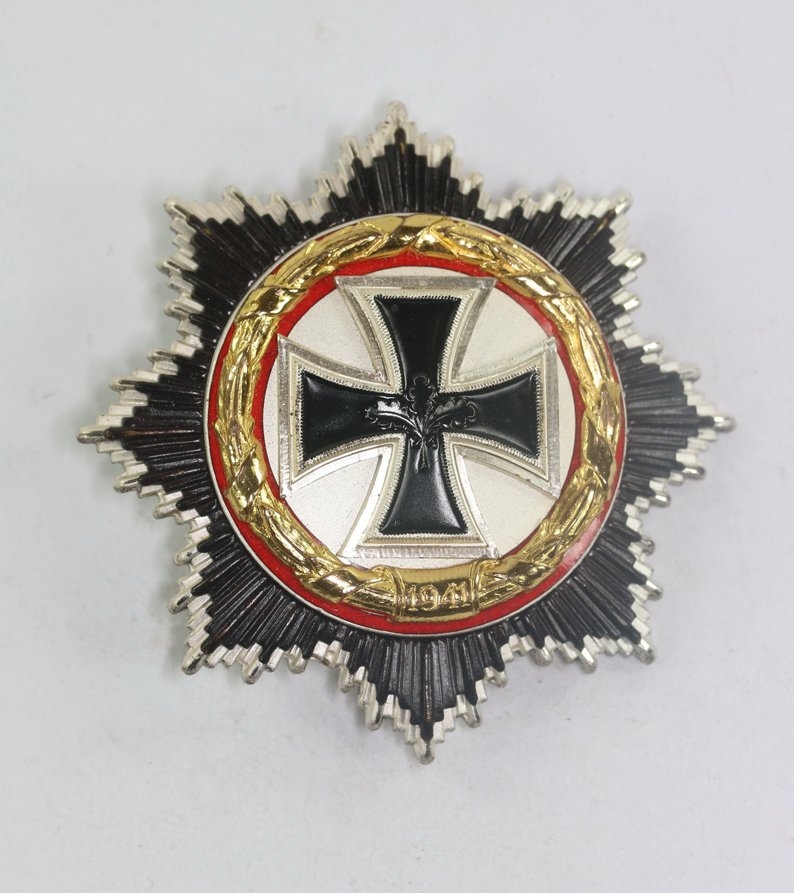 Deutsches Kreuz in Gold 1957, Deschler & Sohn, (Leutnant Herbert Isachsen) – Bild 1