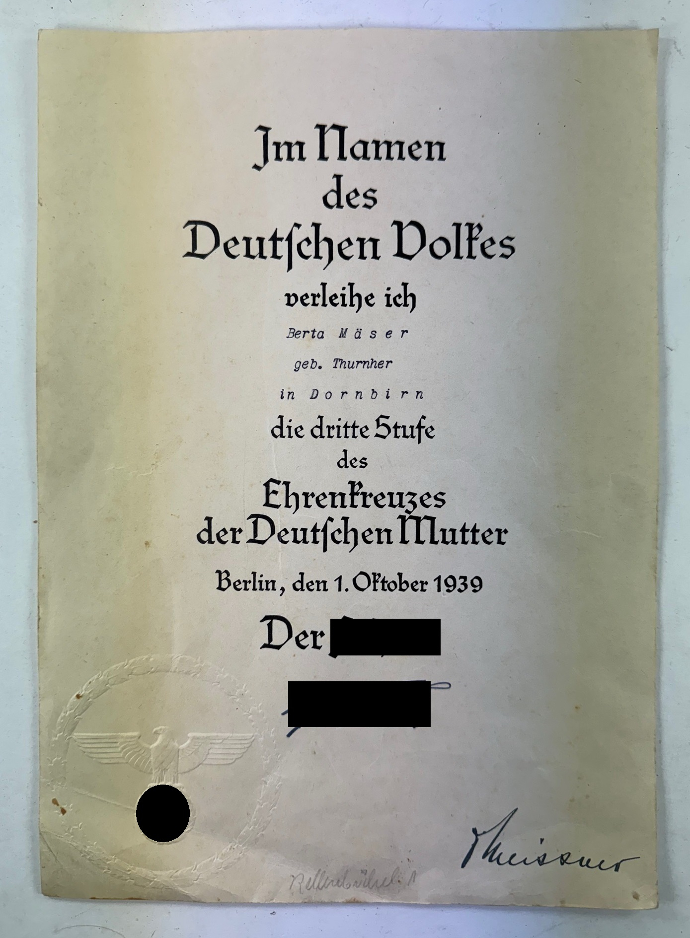 dina4_sehr_guter_nur_leicht_gebrauchter_zustand Urkunde Mutterkreuz in Bronze (Dritte Stufe) – Bild 1