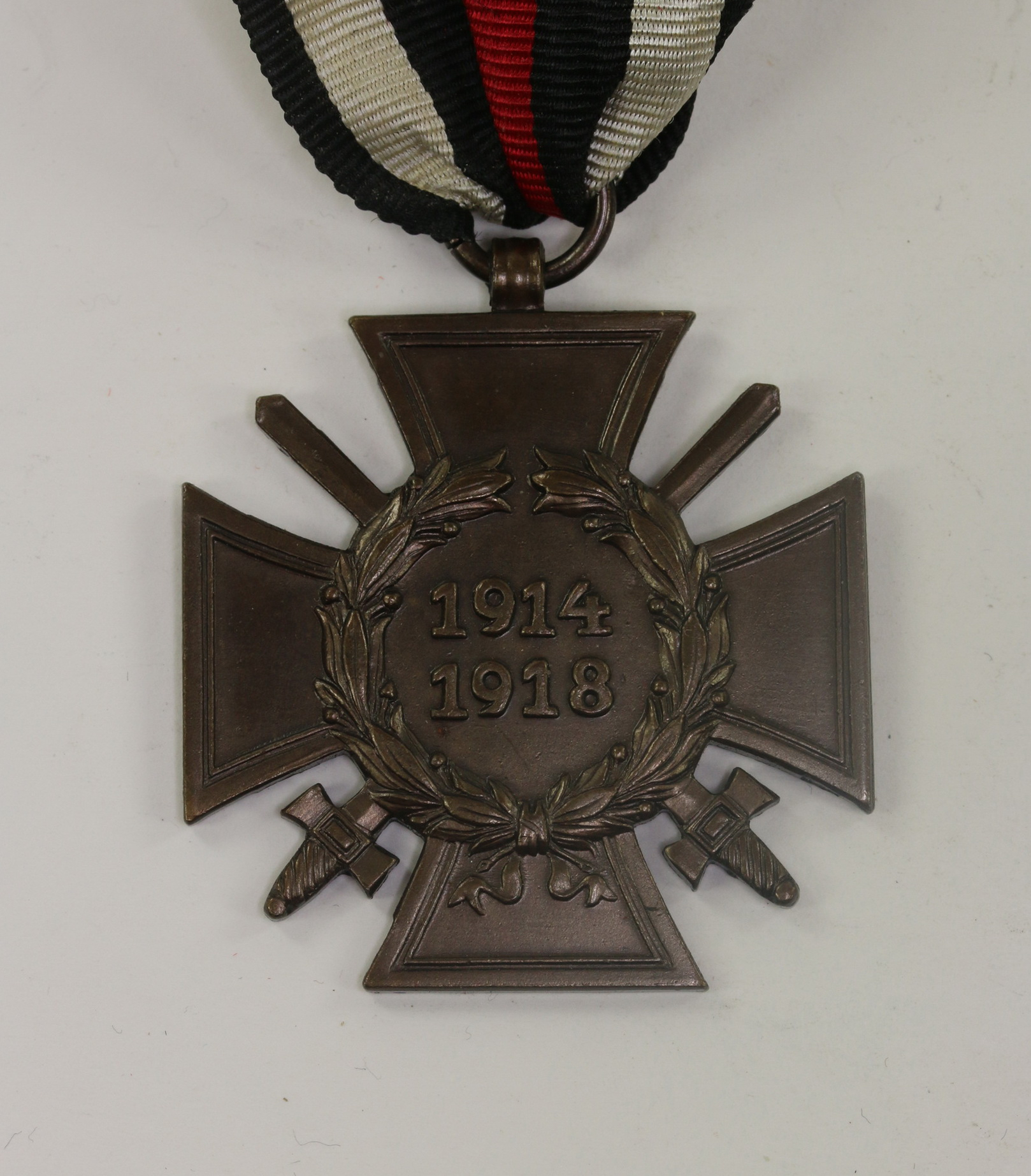 Ehrenkreuz für Frontkämpfer, Hst. 2 R.V. Pforzheim – Bild 1