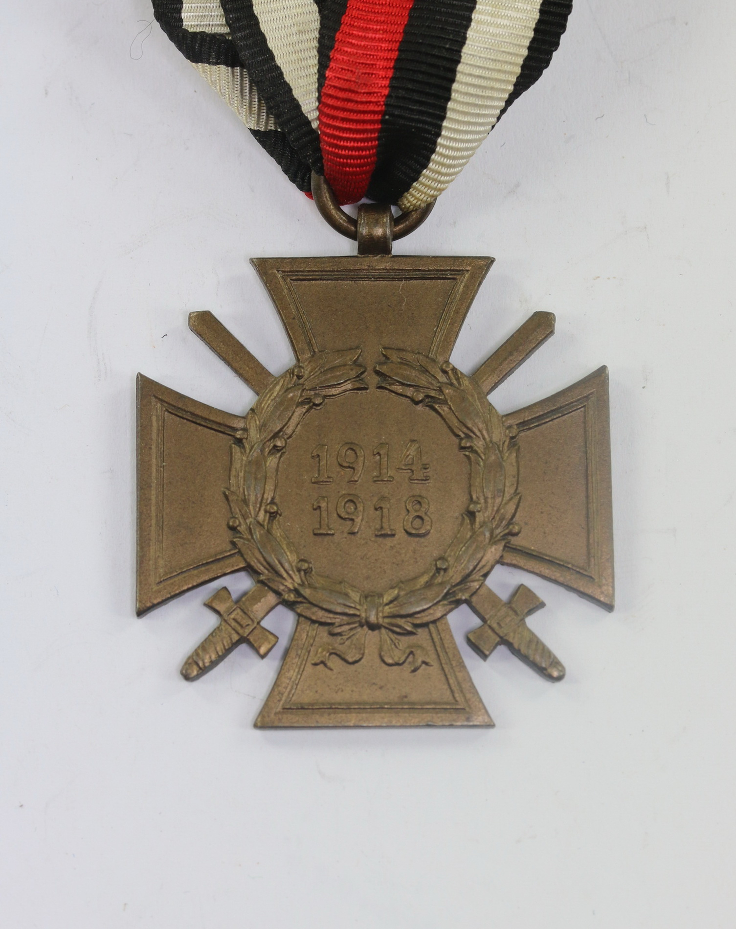 Ehrenkreuz für Frontkämpfer, Hst. B.H.L. – Bild 1