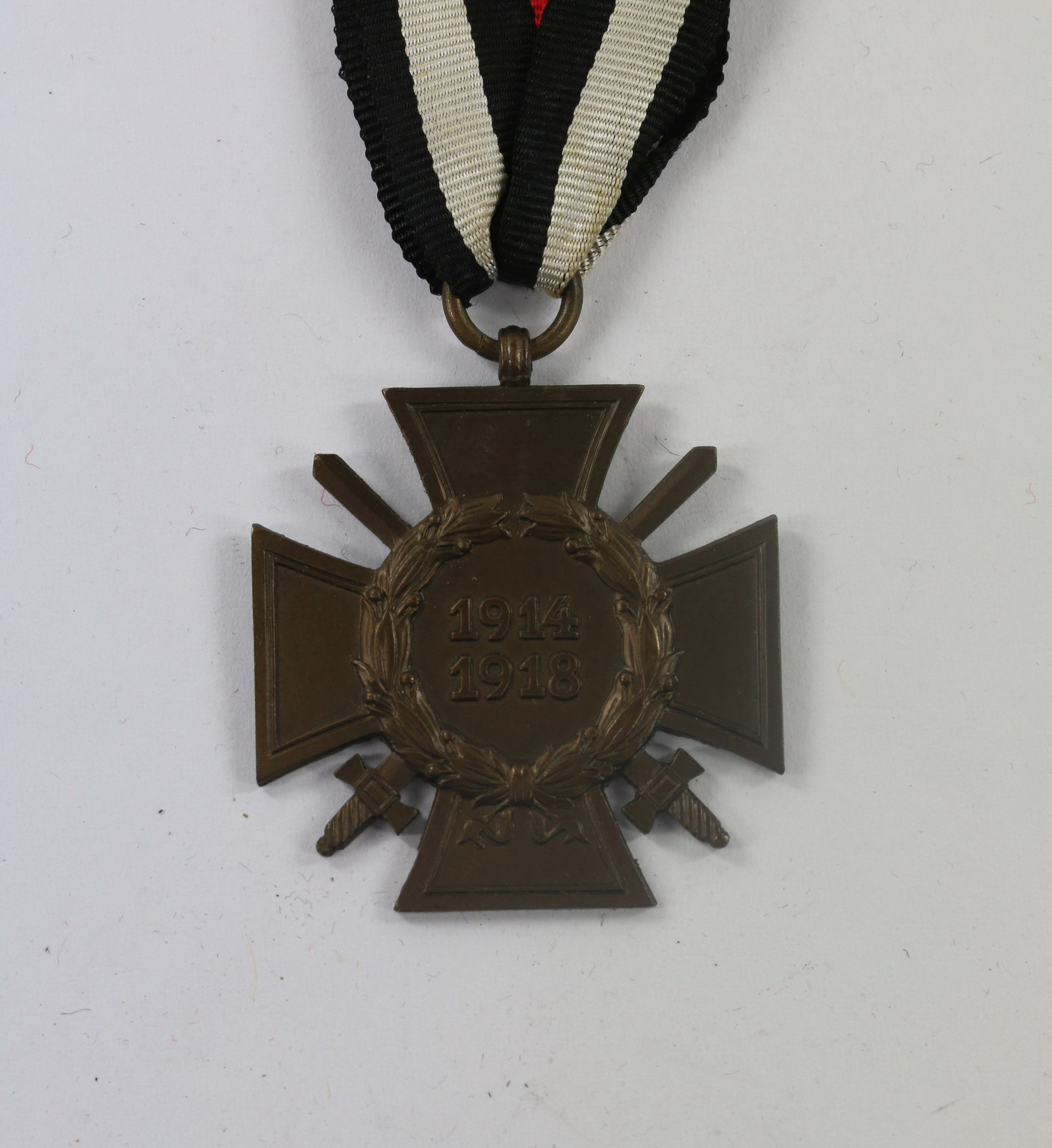  Ehrenkreuz für Frontkämpfer, Hst. O&B – Bild 1