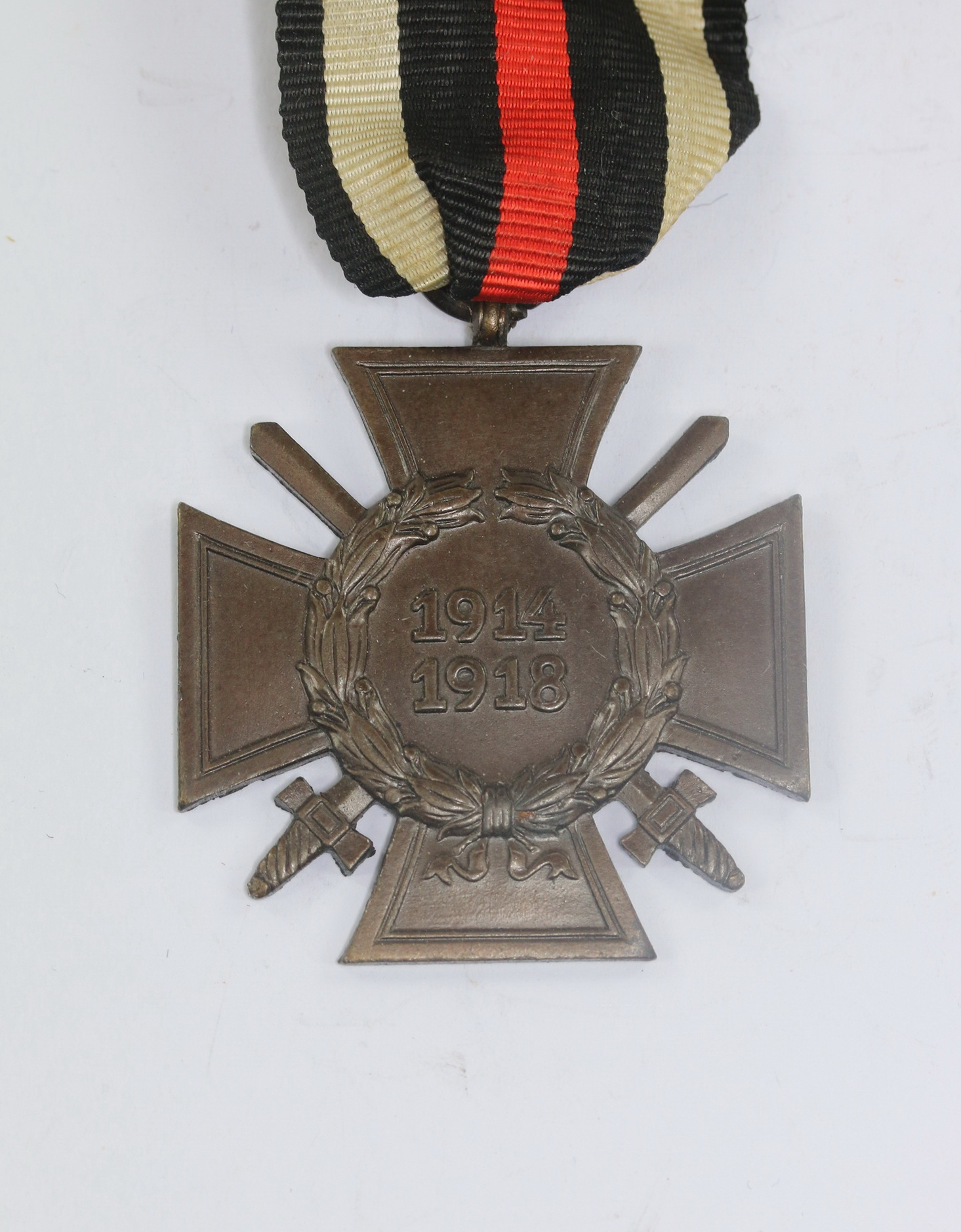 Ehrenkreuz für Frontkämpfer, Hst. O & B – Bild 1