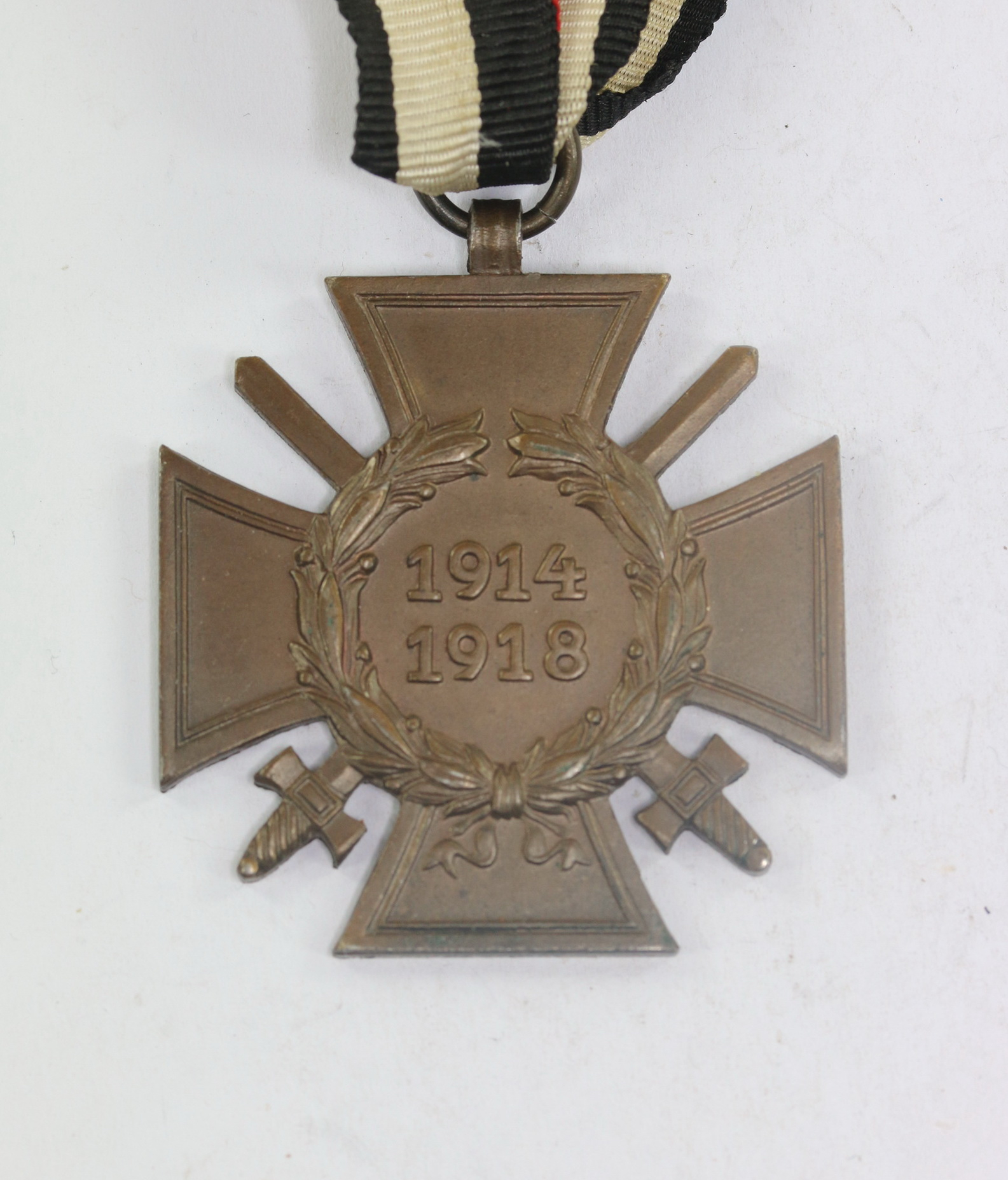 Ehrenkreuz für Frontkämpfer, Hst. R.V. 4 Pfotzheim – Bild 1