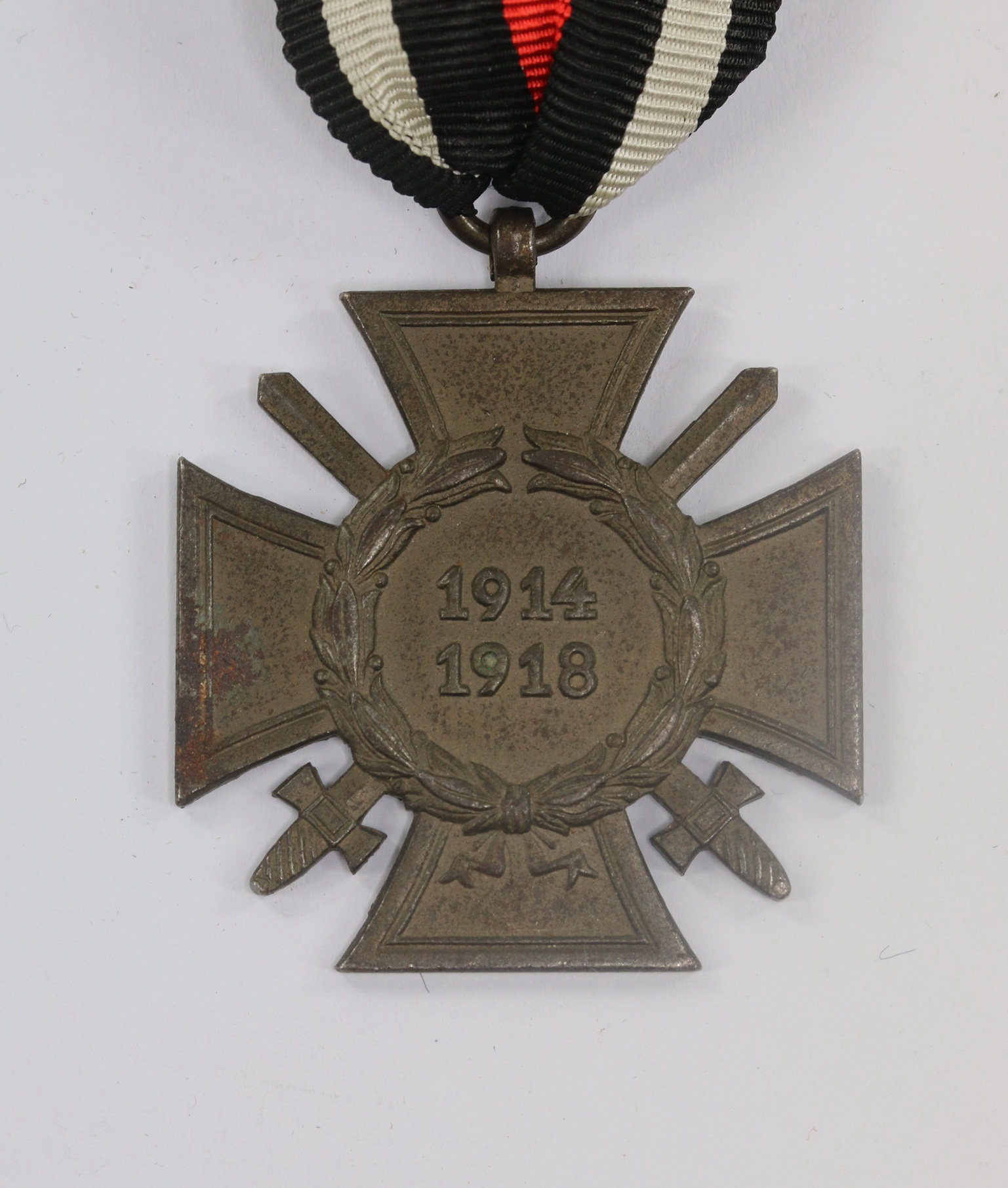 Ehrenkreuz für Frontkämpfer, Hst. T.&T. L. – Bild 1