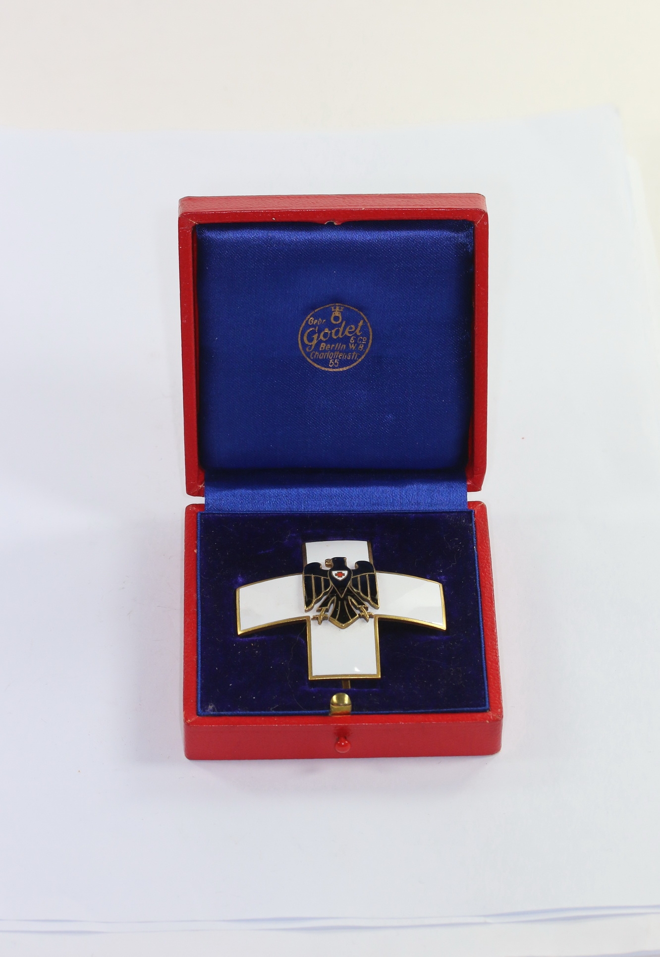 Ehrenzeichen des Deutschen Roten Kreuzes, Verdienstkreuz des 2. Modells 1934 - 1937  – Bild 1