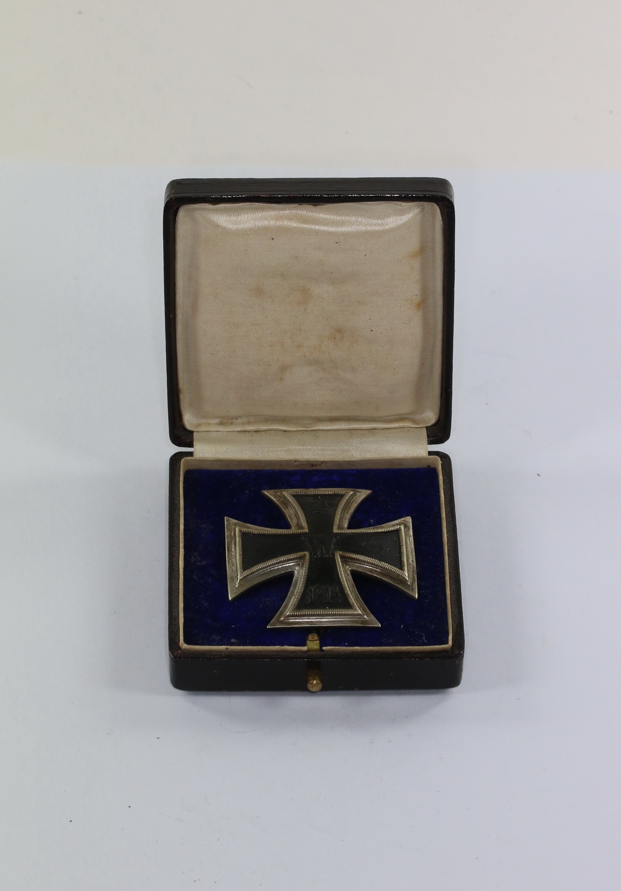 Eisernes Kreuz 1. Klasse 1914, Hst. AWS, im Etui – Bild 1