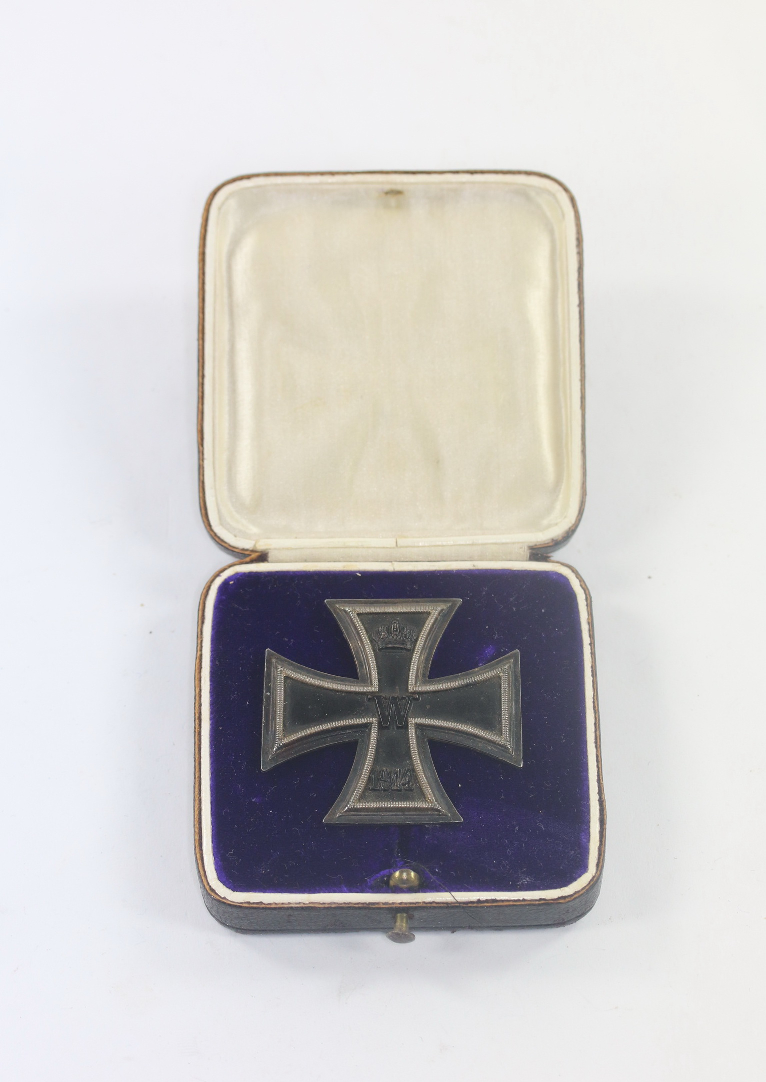  Eisernes Kreuz 1. Klasse 1914, Hst. G (Godet & Co., Berlin), im frühen Etui – Bild 1