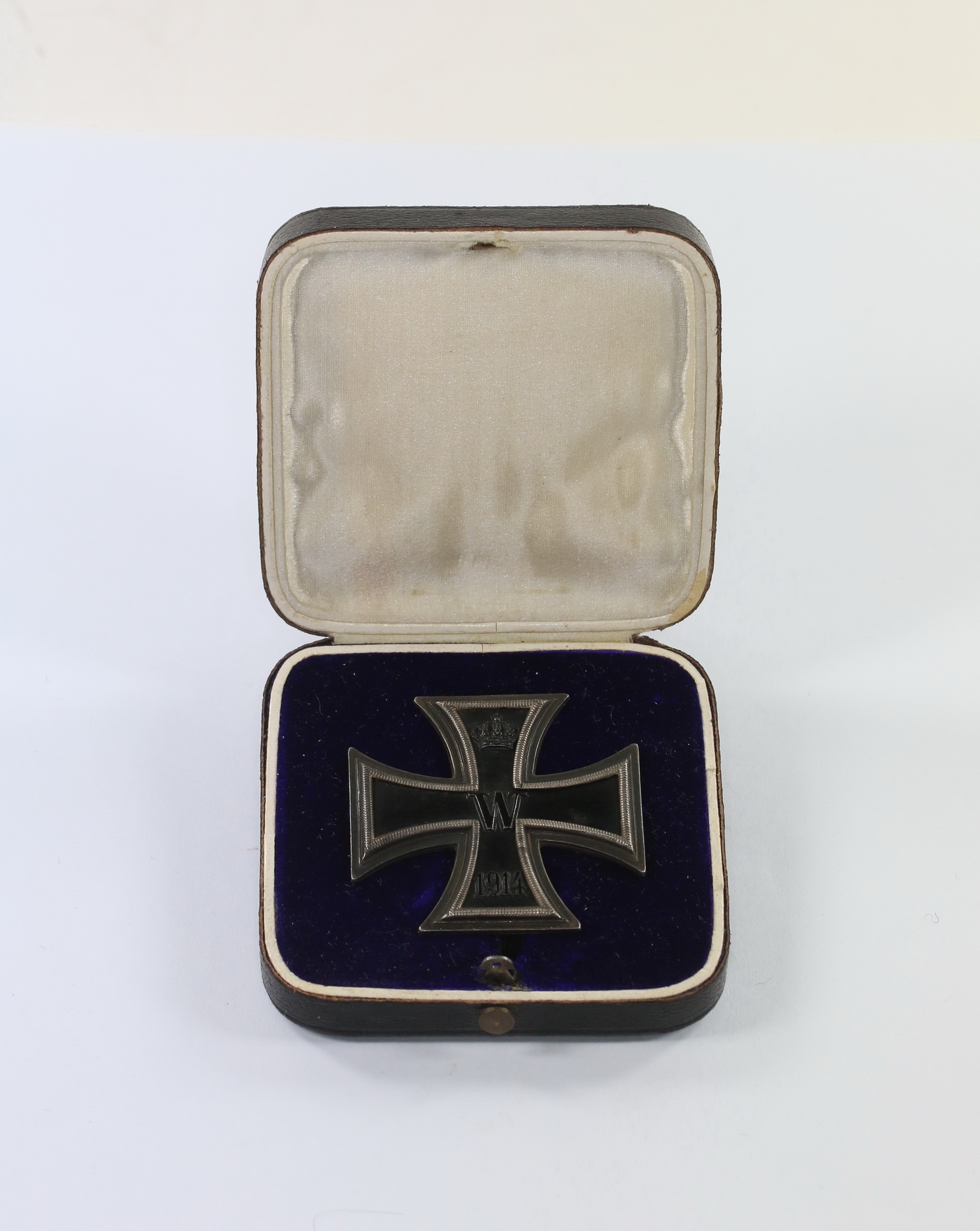 Eisernes Kreuz 1. Klasse 1914, Hst. WS, im frühen Etui – Bild 1