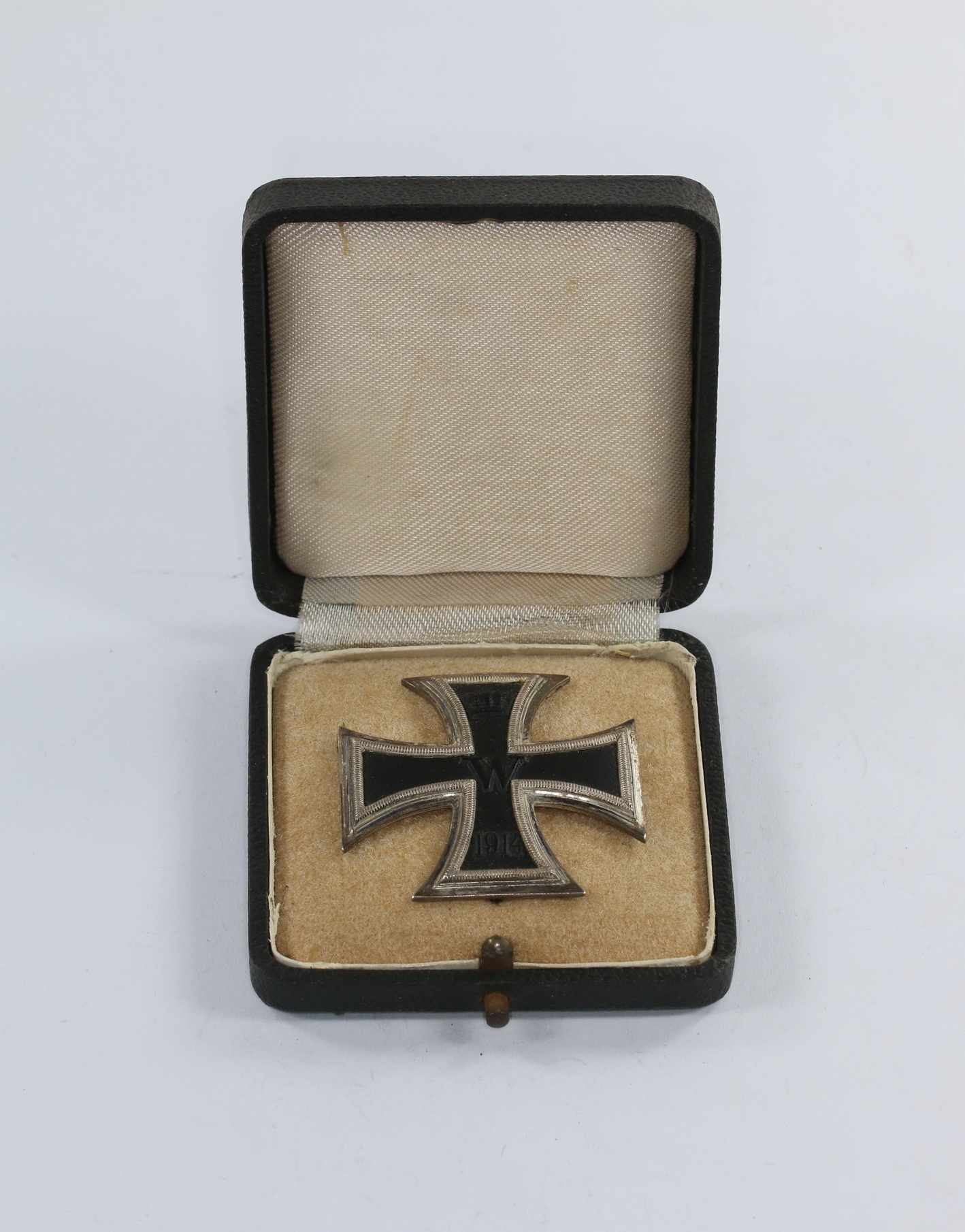 Eisernes Kreuz 1. Klasse 1914, in der Form von 1939, Deumer, im Etui – Bild 1