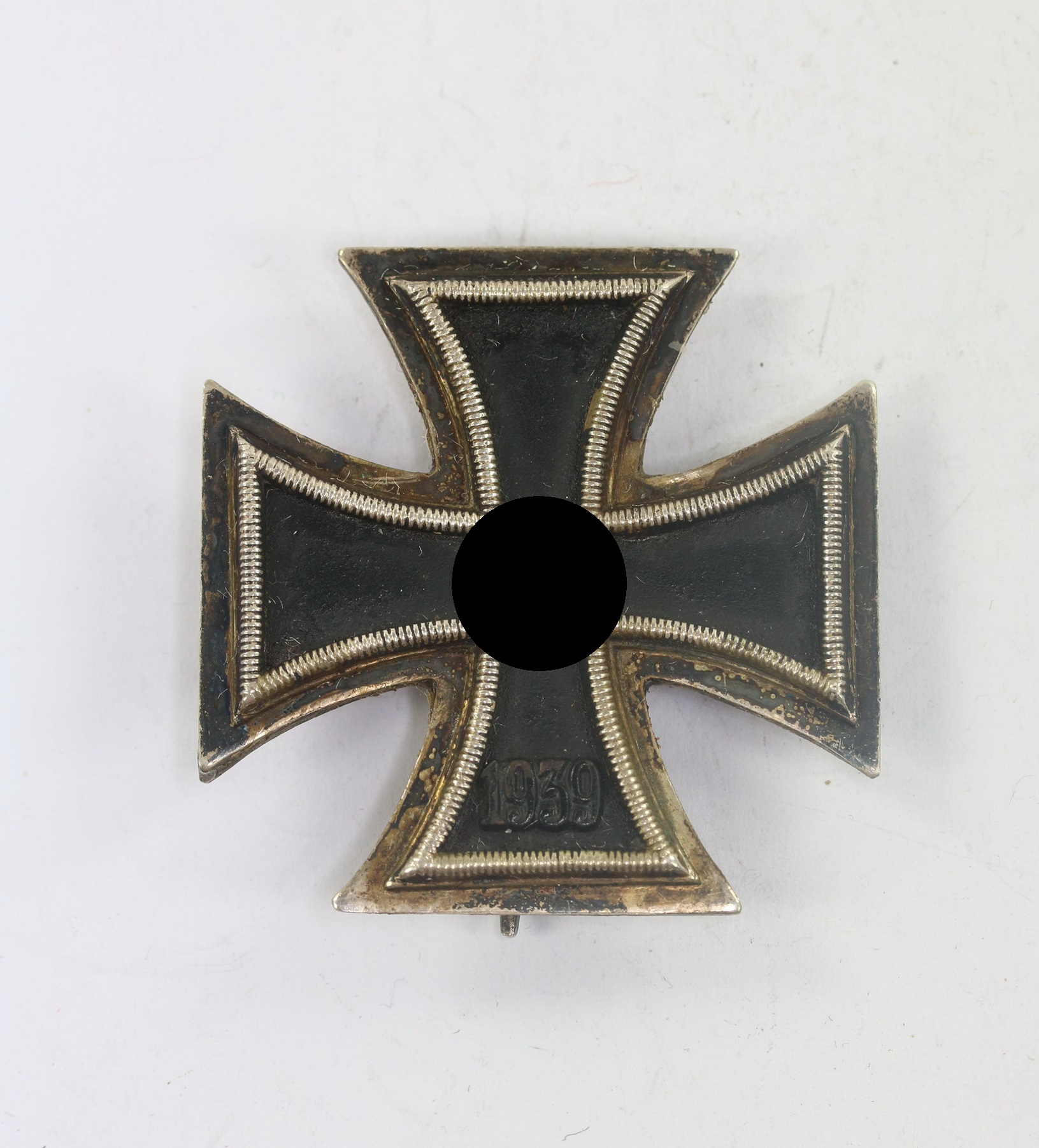 Eisernes Kreuz 1. Klasse 1939, E.F. Wiedmann, Frankfurt a.M. (ÜÜ) – Bild 1