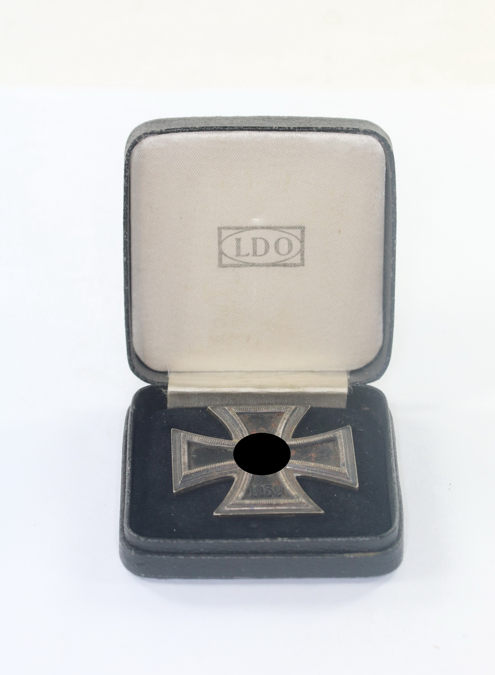 Eisernes Kreuz 1. Klasse 1939, Hst. L/10 (mikro Punze), im LDO Halbetui – Bild 1
