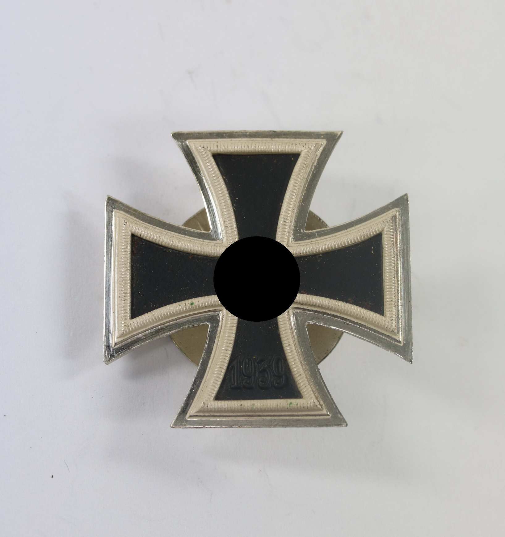 eisernes_kreuz_1 Eisernes Kreuz 1. Klasse 1939, Hst. L/18, an Schraubscheibe – Bild 1