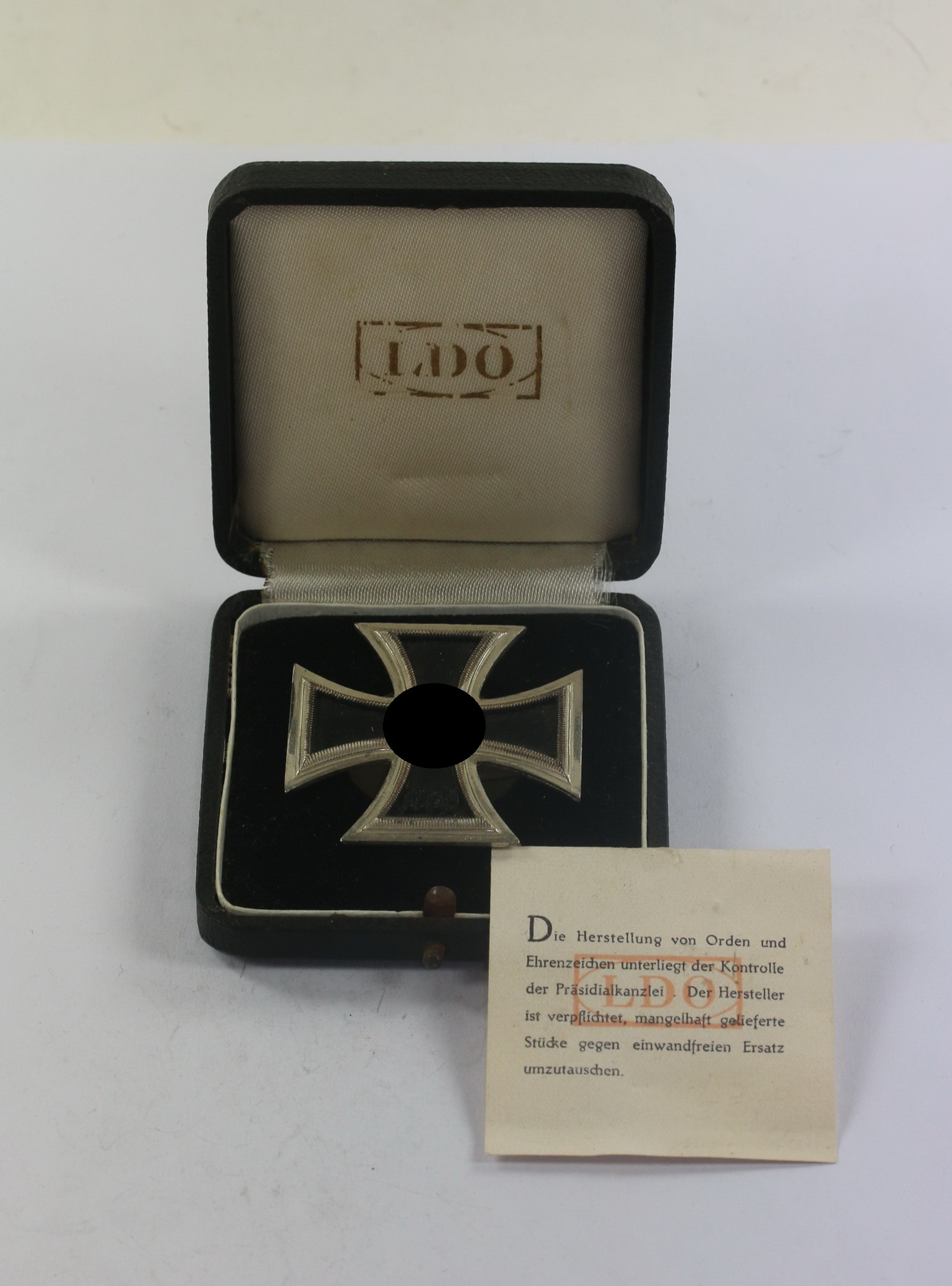  Eisernes Kreuz 1. Klasse 1939, Hst. L54, an Schraubscheibe, im LDO Etui E.K. I Schraube L/54, mit LDO Garantie Zettel – Bild 1