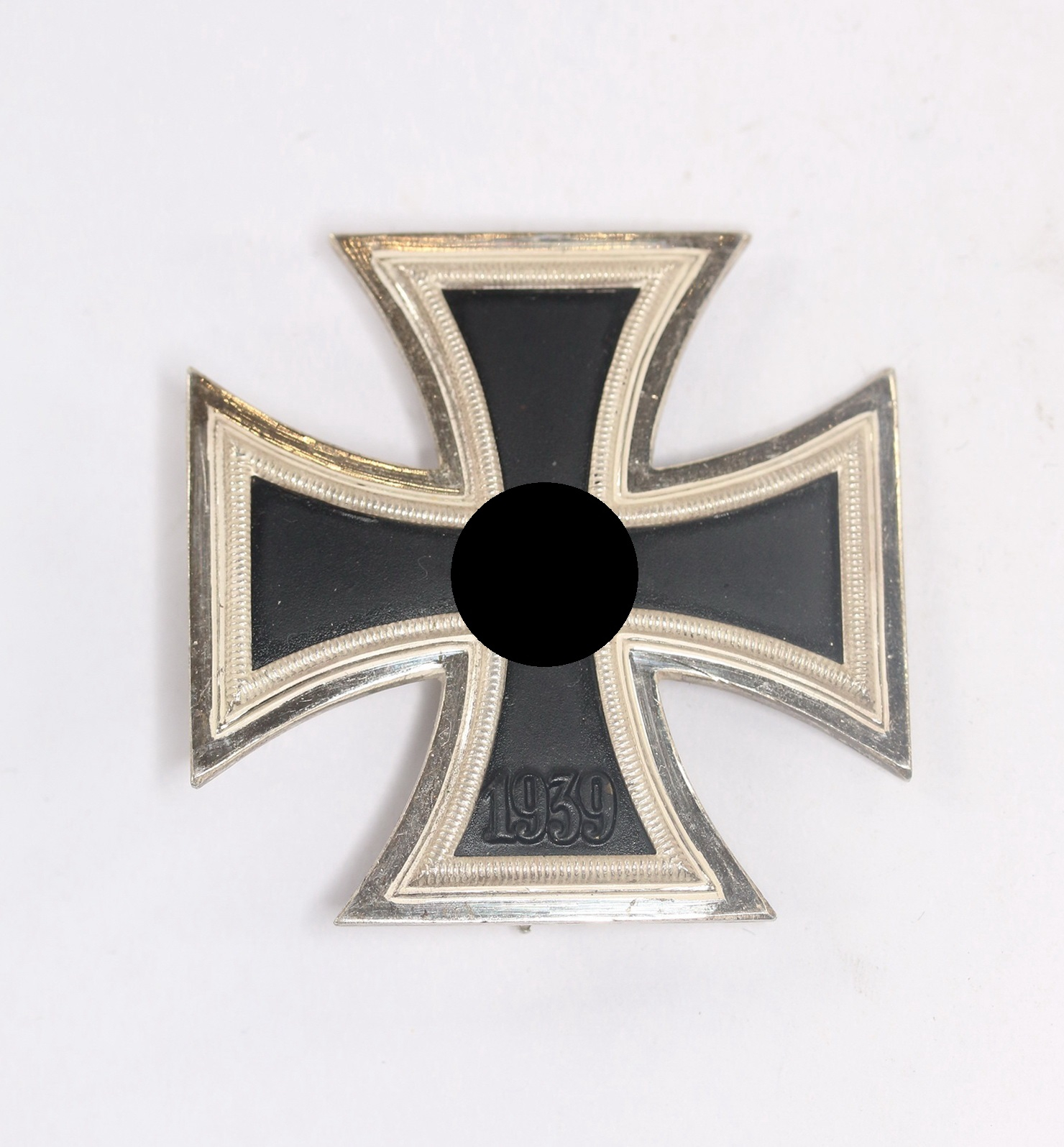 eisernes_kreuz_1 Eisernes Kreuz 1. Klasse 1939, Hst L55, unter Nadelhaken (!), nicht magnetisch (!) – Bild 1