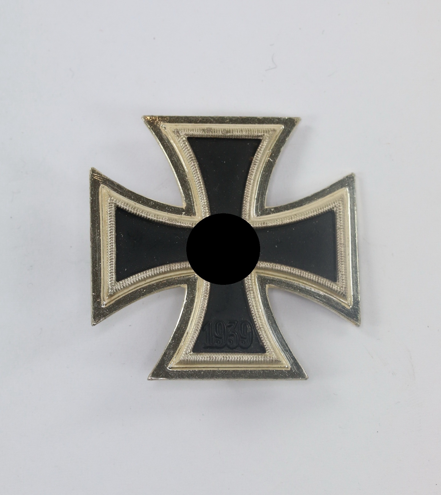 Eisernes Kreuz 1. Klasse 1939, Wächtler & Lange, Mittweidaer, magnetisch (!) – Bild 1