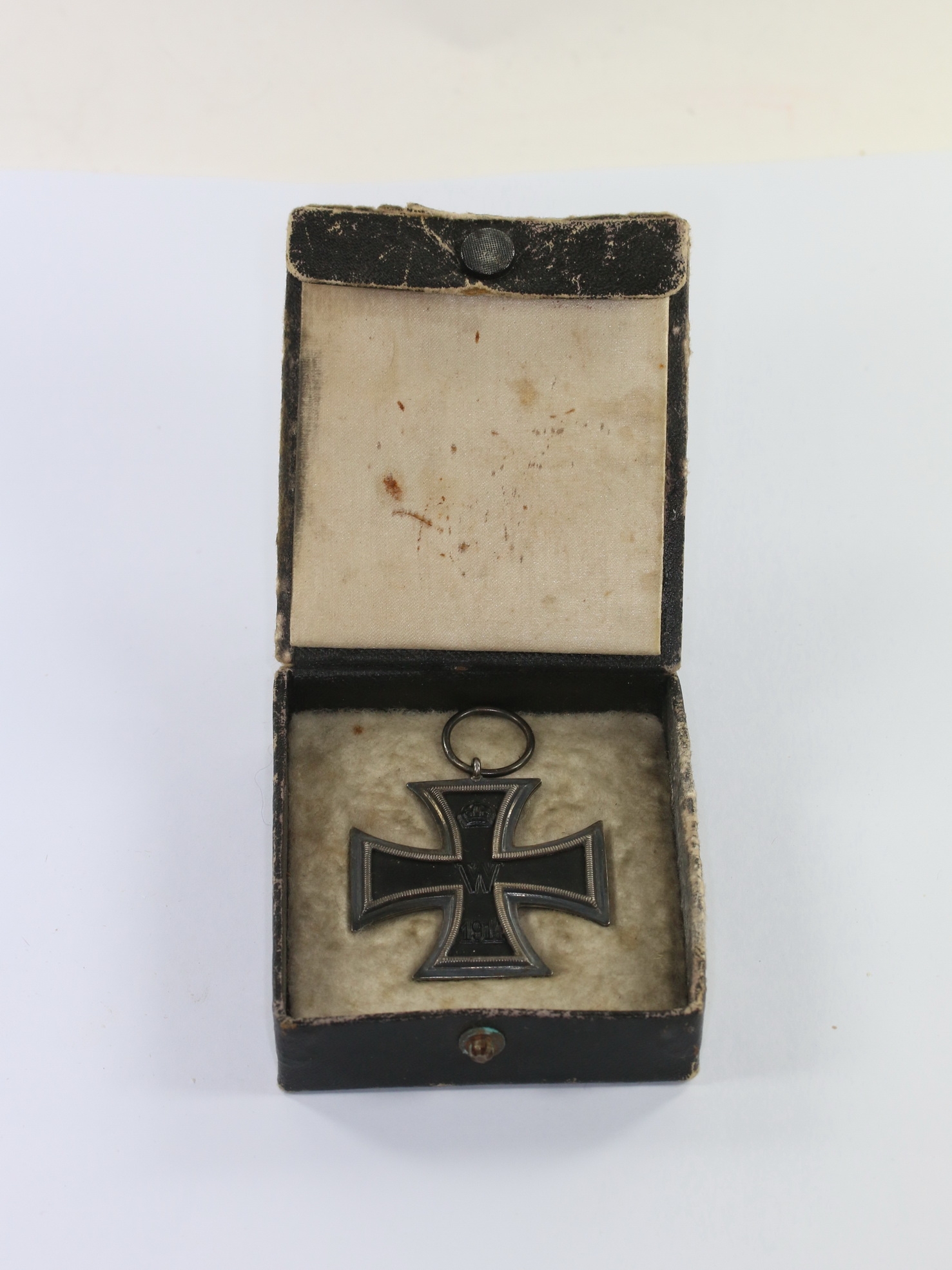 Eisernes Kreuz 2. Klasse 1914, Hst. KO, im Schmuck Etui – Bild 1