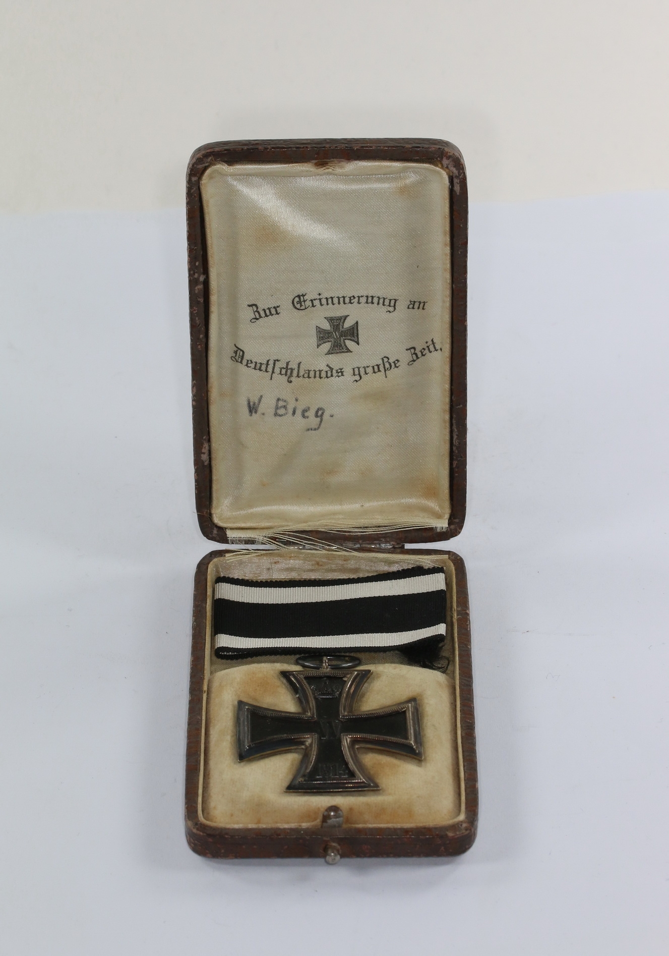 Eisernes Kreuz 2. Klasse 1914, Hst. KO, im Schmuck Etui - Zur Erinnerung an Deutschlands große Zeit (Kroko) – Bild 1