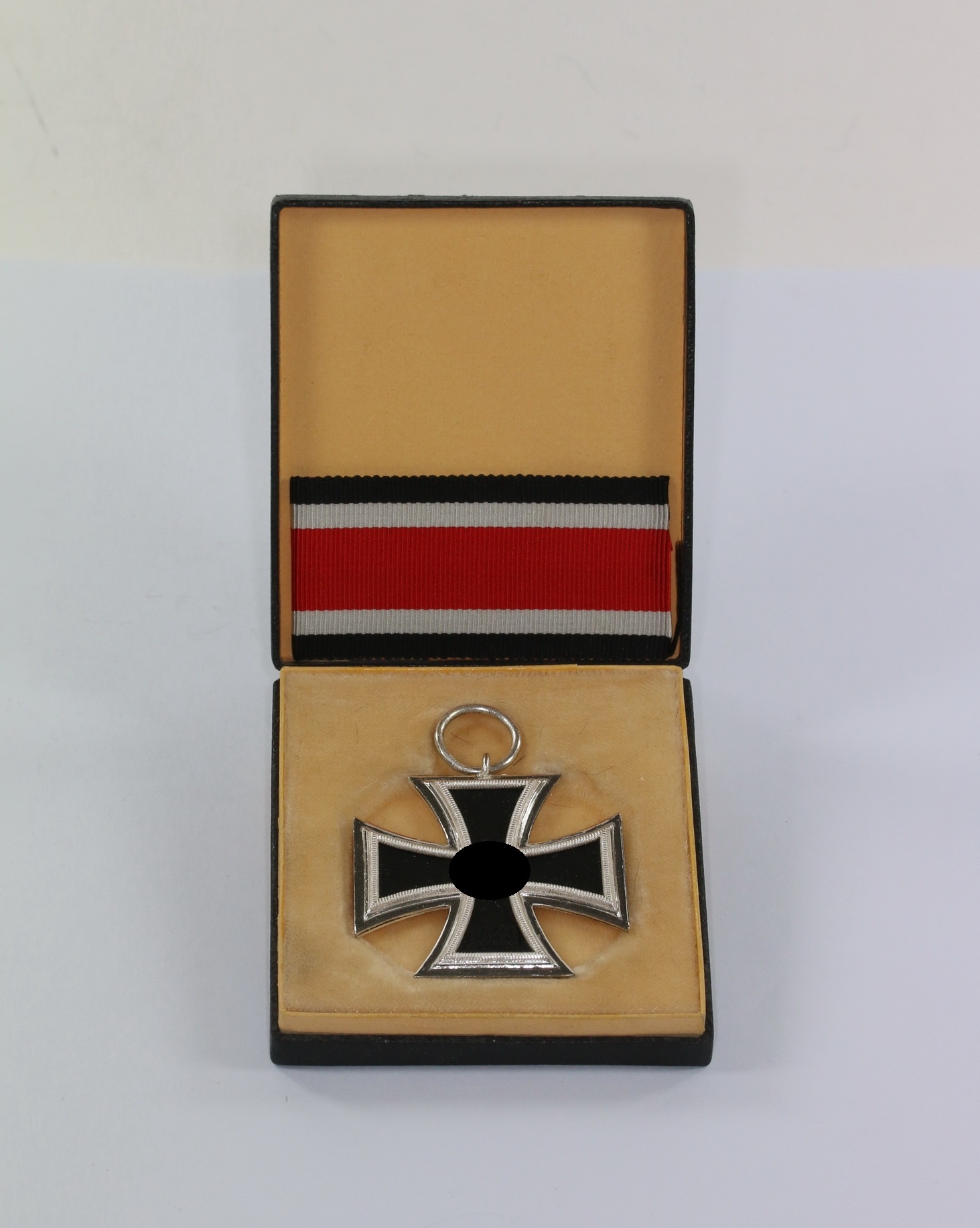 eisernes_kreuz_2 Eisernes Kreuz 2. Klasse 1939, Hst. L/11, im LDO Etui 1. Form L/11 – Bild 1