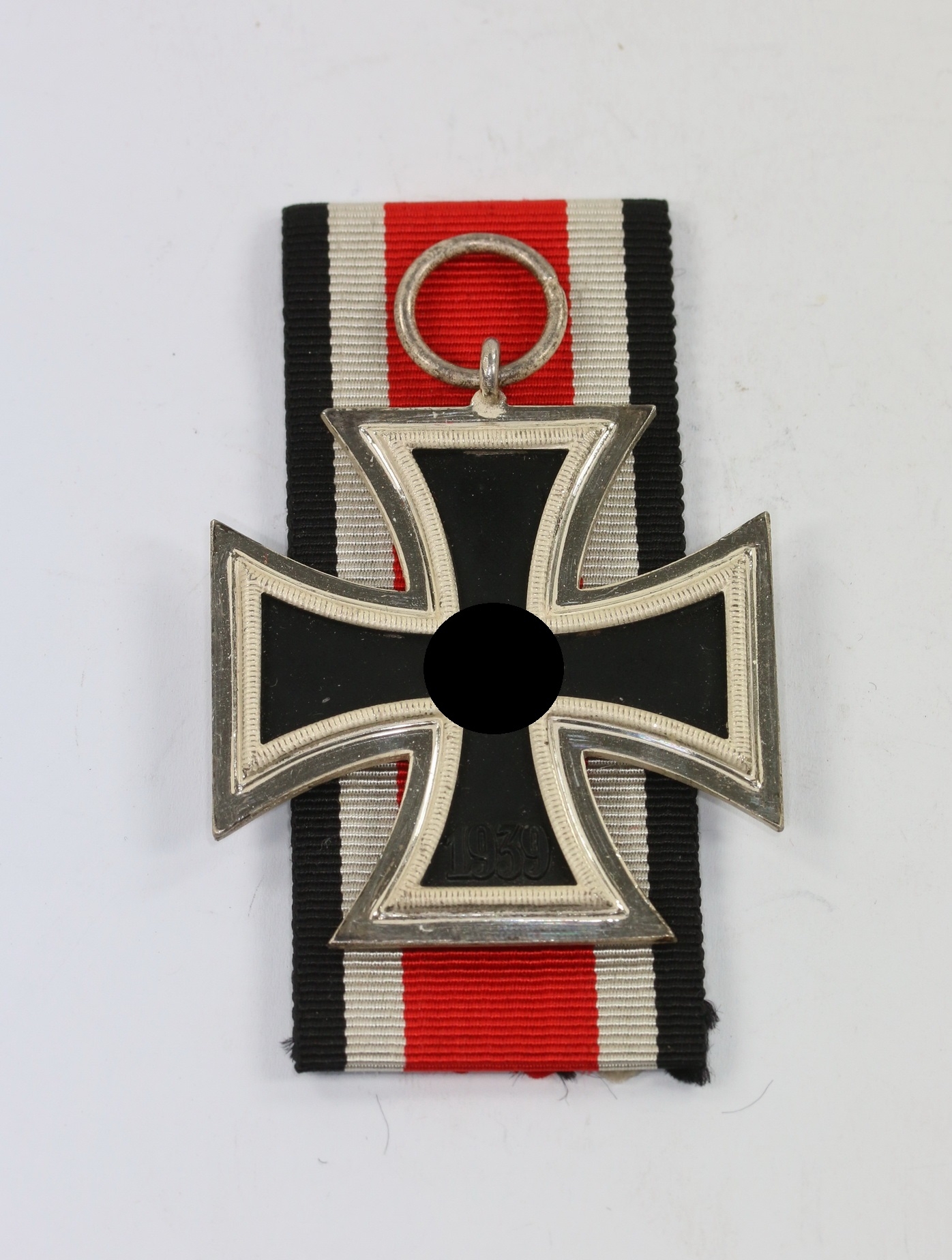 Eisernes Kreuz 2. Klasse 1939, Hst. 100 – Bild 1