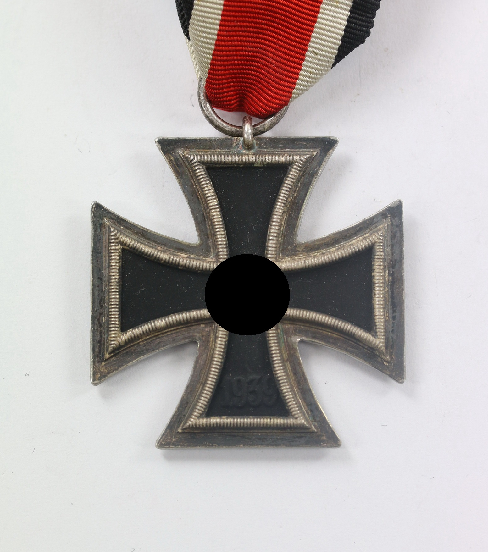 Eisernes Kreuz 2. Klasse 1939, Hst. 24 (Arbeitsgemeinschaft der Hanauer Plakettenhersteller, Hanau) – Bild 1