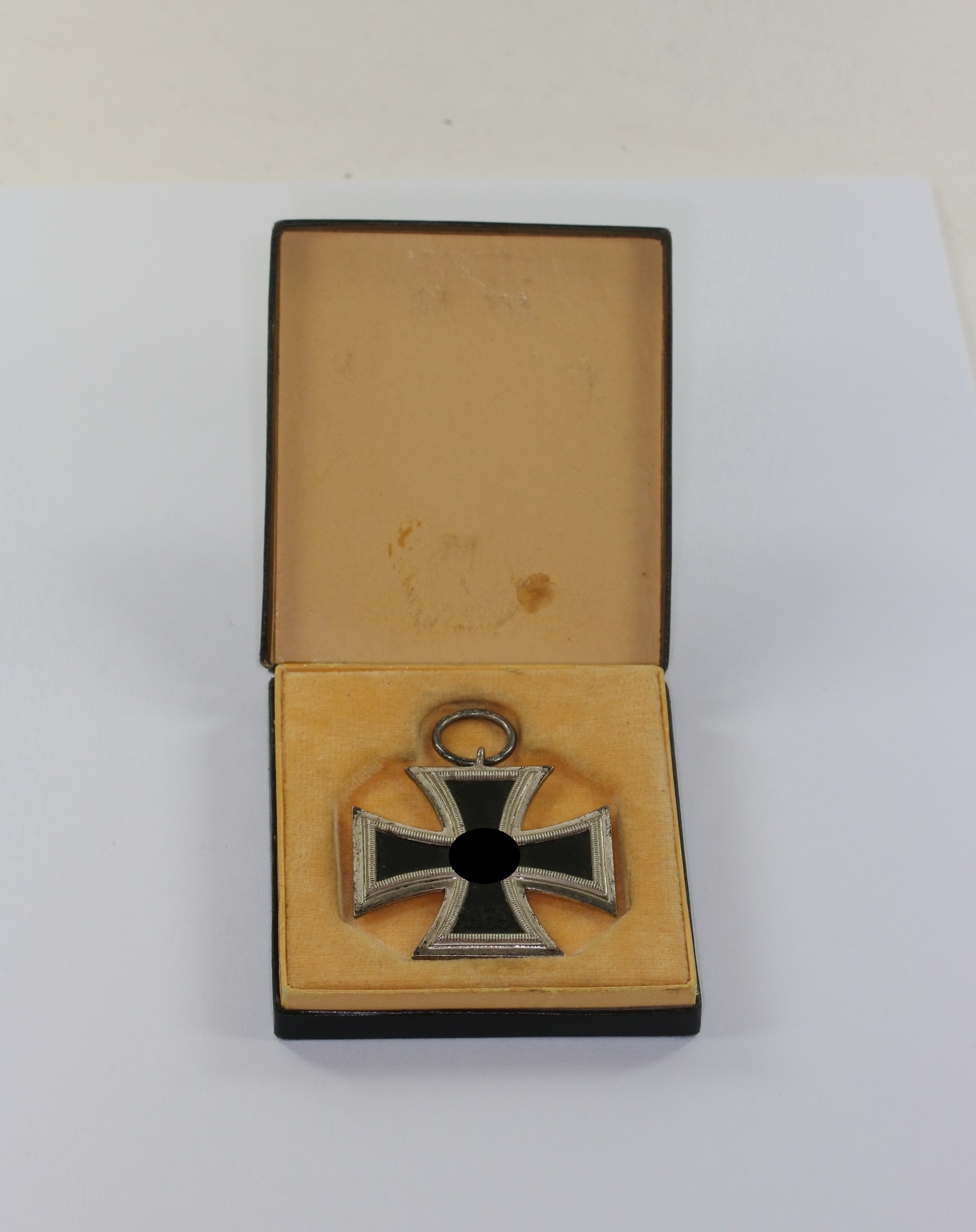 eisernes_kreuz_2 Eisernes Kreuz 2. Klasse 1939, Hst. L/11, im LDO Etui 1. Form L/11 (Biene) – Bild 1