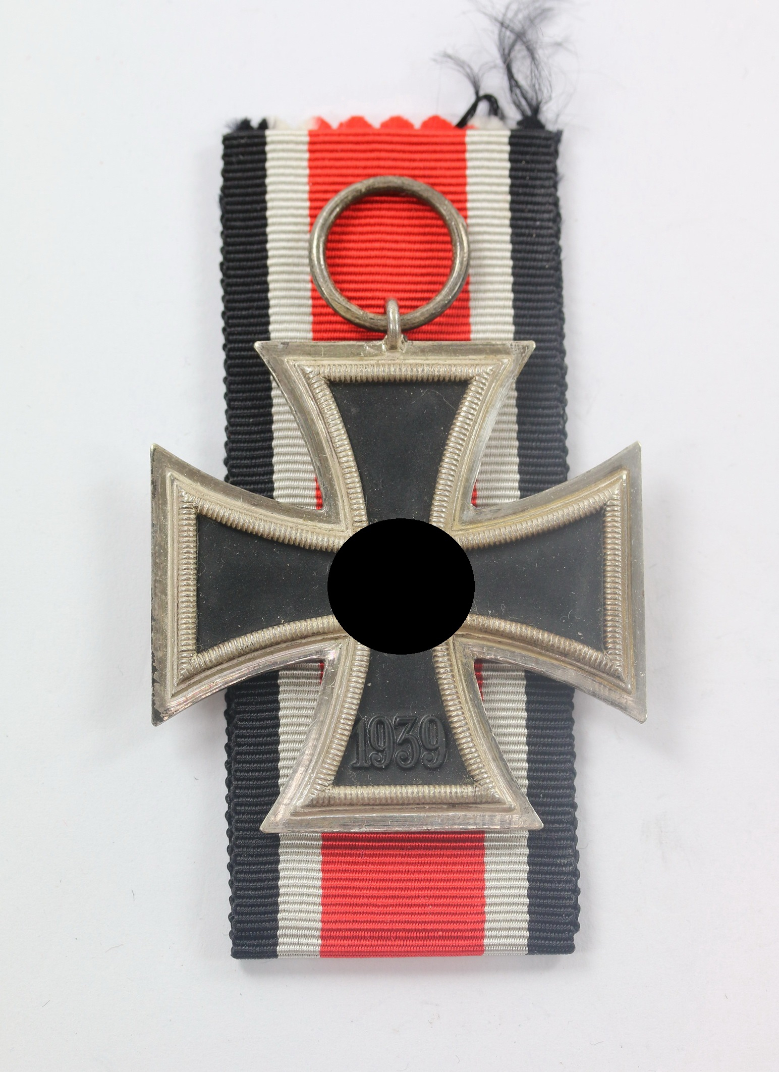 Eisernes Kreuz 2. Klasse 1939, Hst. L/11 (Wilhelm Deumer, Lüdenscheid) – Bild 1