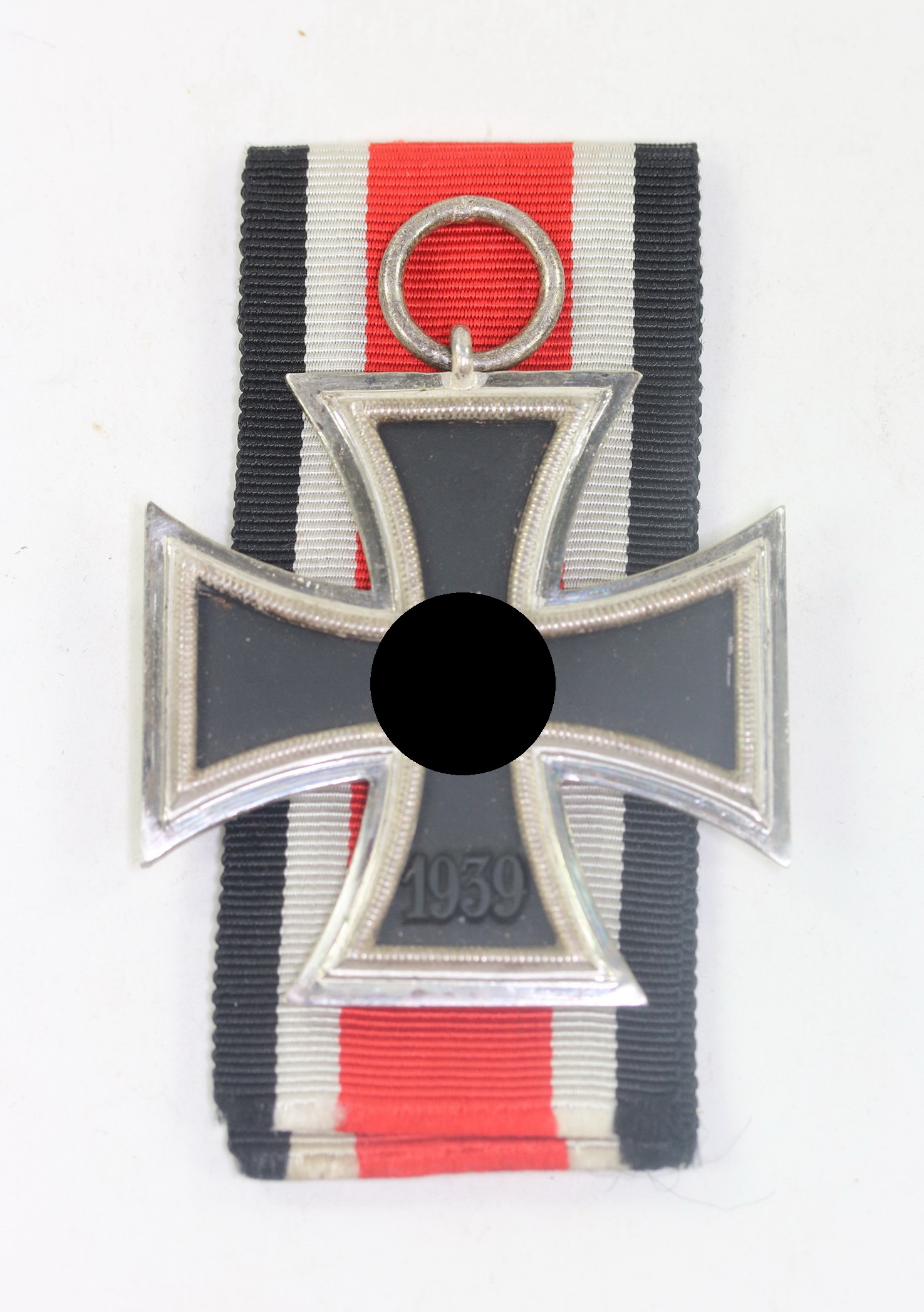 Eisernes Kreuz 2. Klasse 1939, Paulmann & Crone, Lüdenscheid, magnetisch (!) – Bild 1