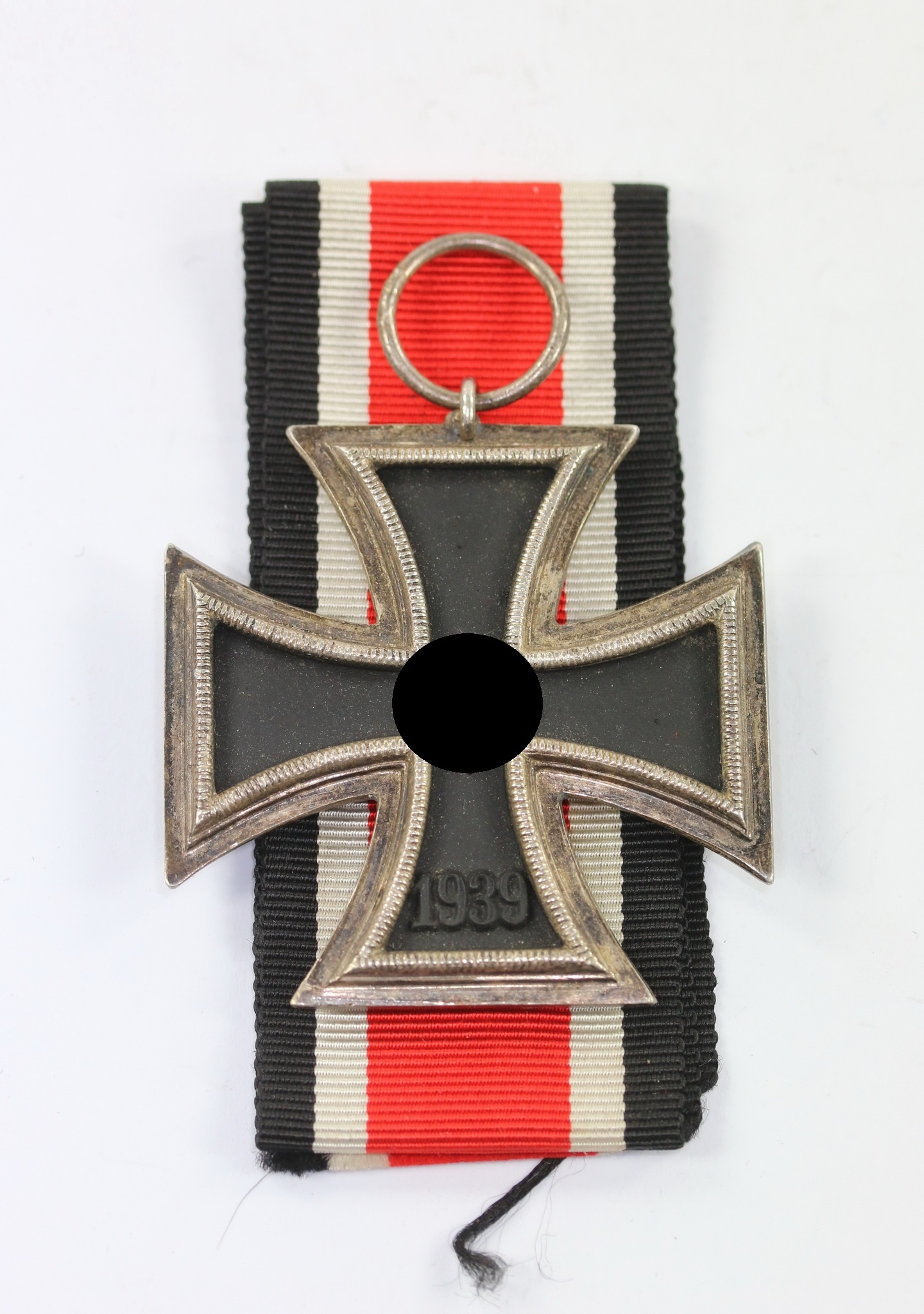 Eisernes Kreuz 2. Klasse 1939, Variante mit der runden "3", Deschler – Bild 1