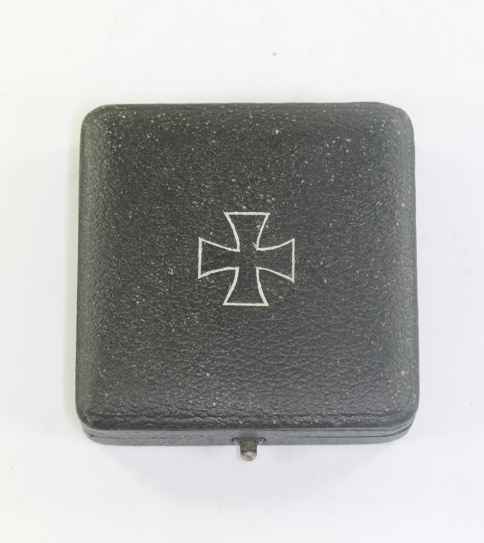 etui_eisernes_kreuz_1 Etui Eisernes Kreuz 1. Klasse 1939, flacher Deckel – Bild 1