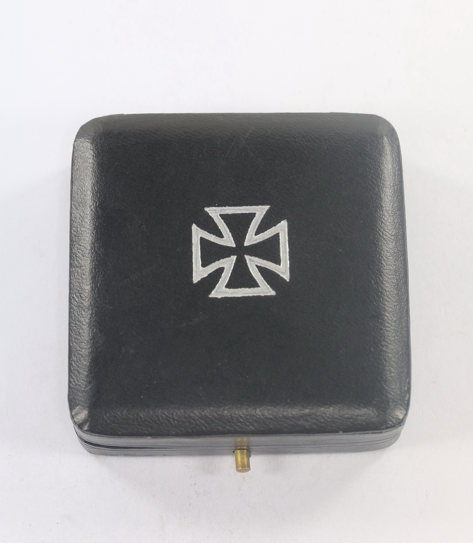 etui_eisernes_kreuz_1 Etui Eisernes Kreuz 1. Klasse 1939, glatt Leder Variante (!) – Bild 1