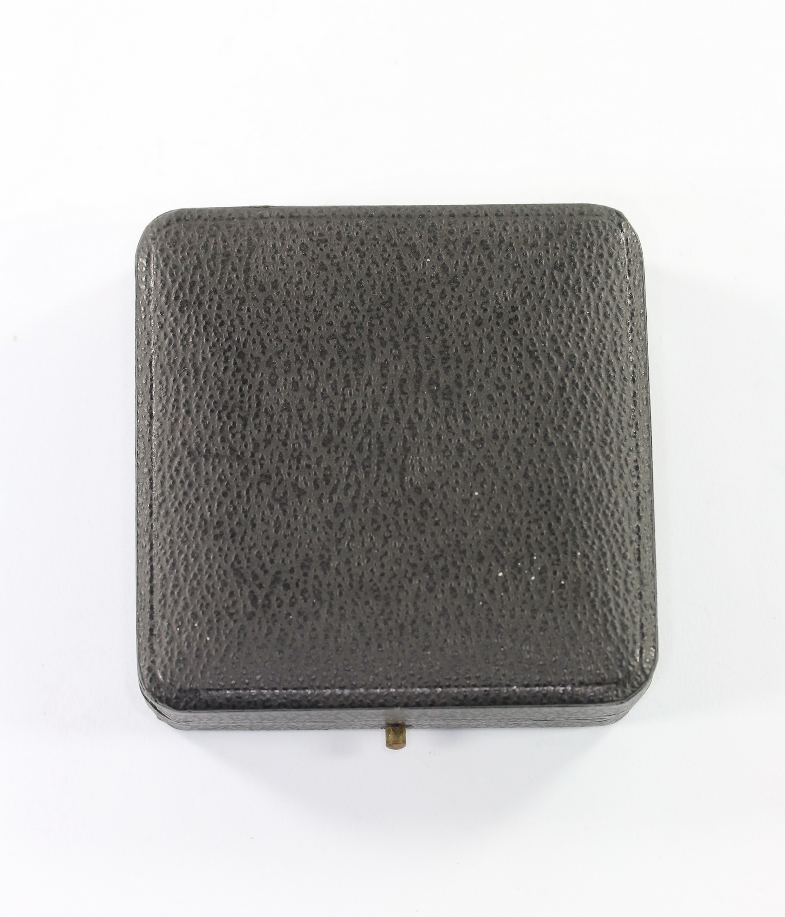 etui_eisernes_kreuz_1 LDO Etui Eisernes Kreuz 1. Klasse 1939 an Schraubscheibe, L/11 – Bild 1