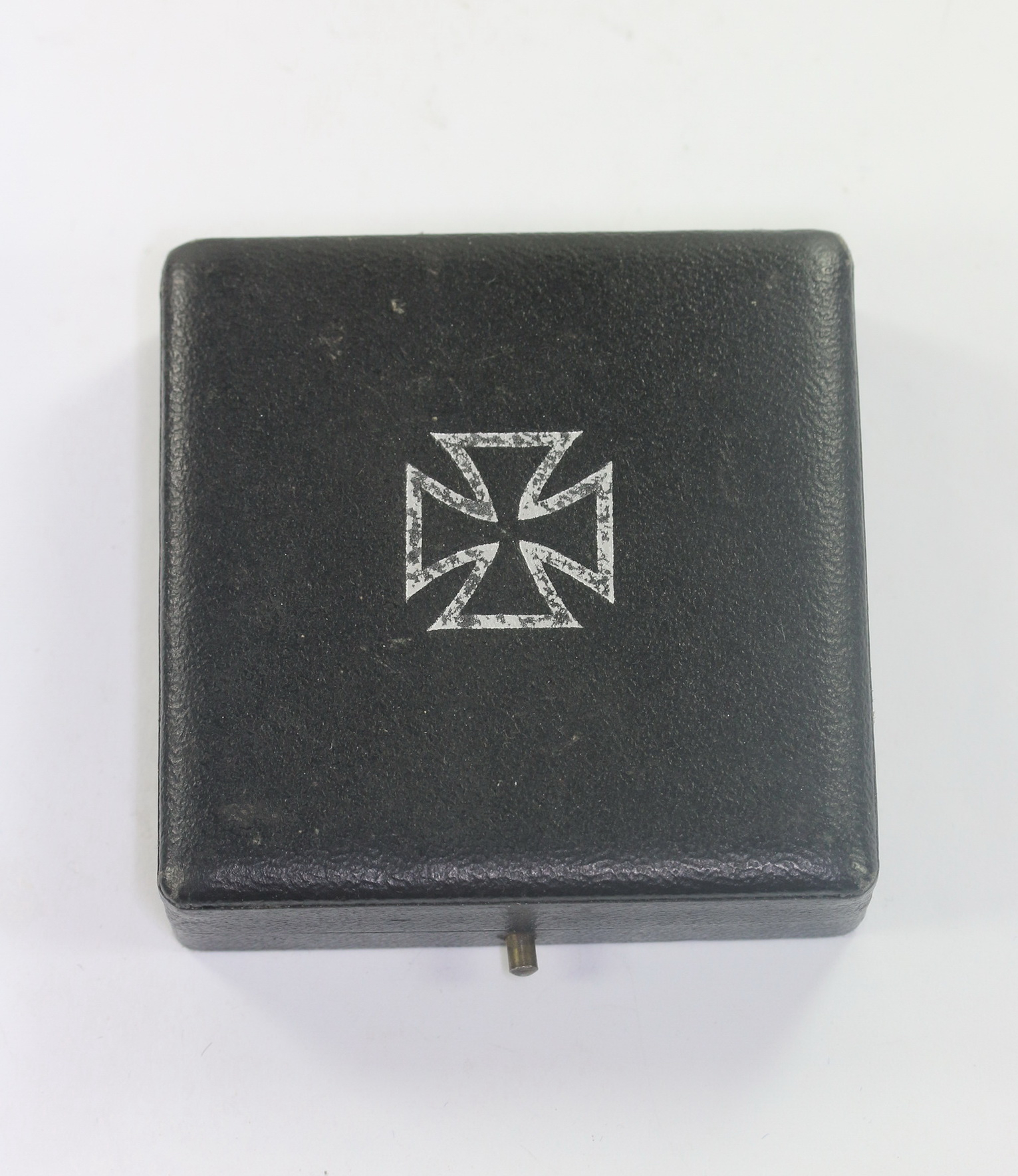 etui_eisernes_kreuz_1 Etui Eisernes Kreuz 1. Klasse 1939, wuchtiges Eisernes Kreuz – Bild 1