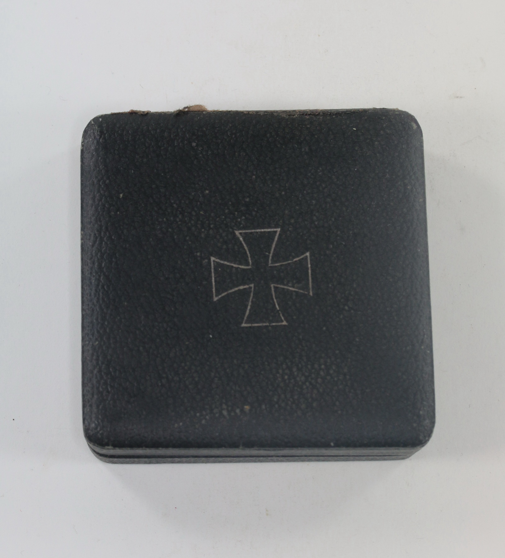etui_f_r_ein_eisernes_kreuz_1 Etui für ein Eisernes Kreuz 1. Klasse 1939 (Halbetui) – Bild 1