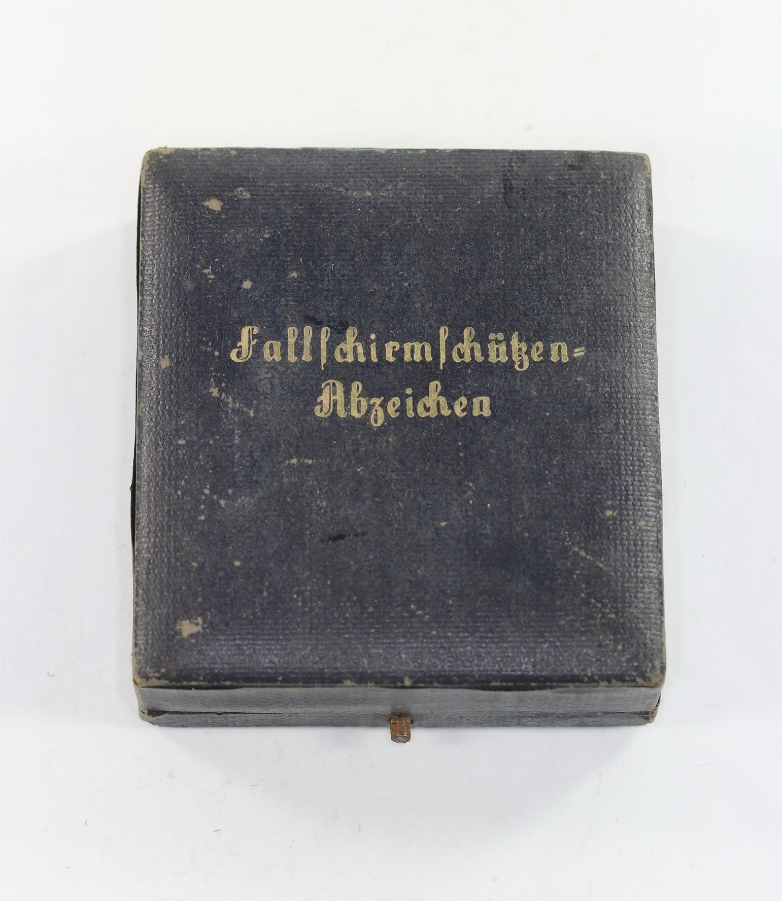 etui_fallschirmsch_tzenabzeichen_schreibschrift_1_ Etui Fallschirmschützenabzeichen (Schreibschrift) – Bild 1