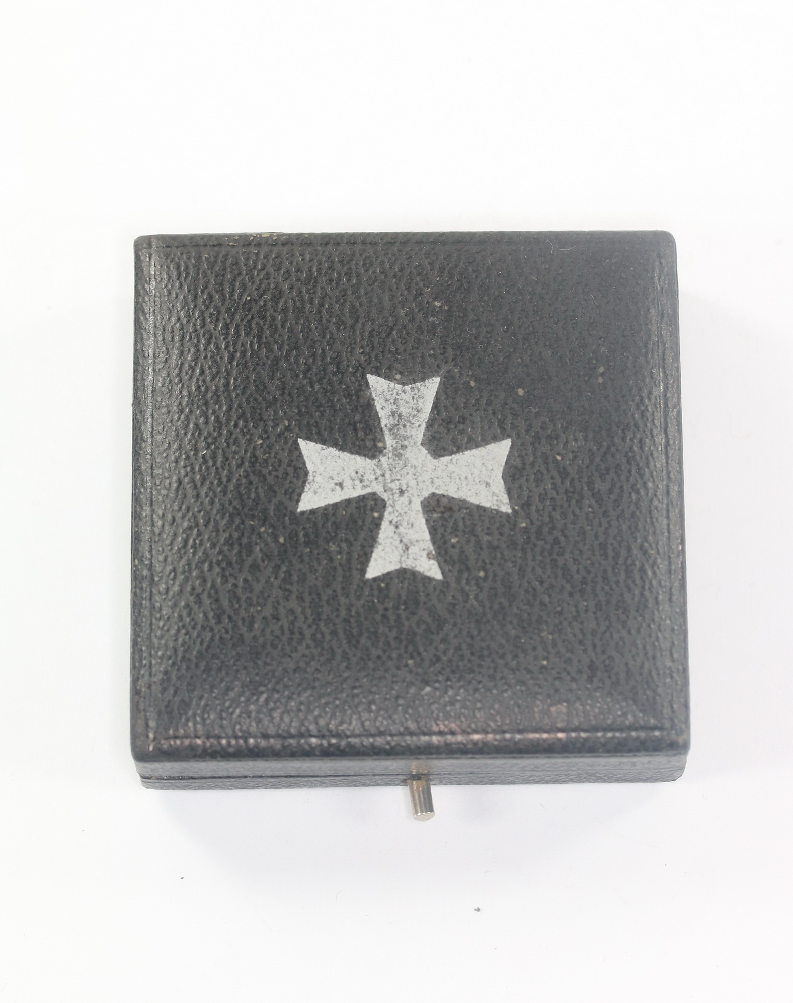 etui_kriegsverdienstkreuz_1 Etui Kriegsverdienstkreuz 1. Klasse (ohne Schwerter) – Bild 1