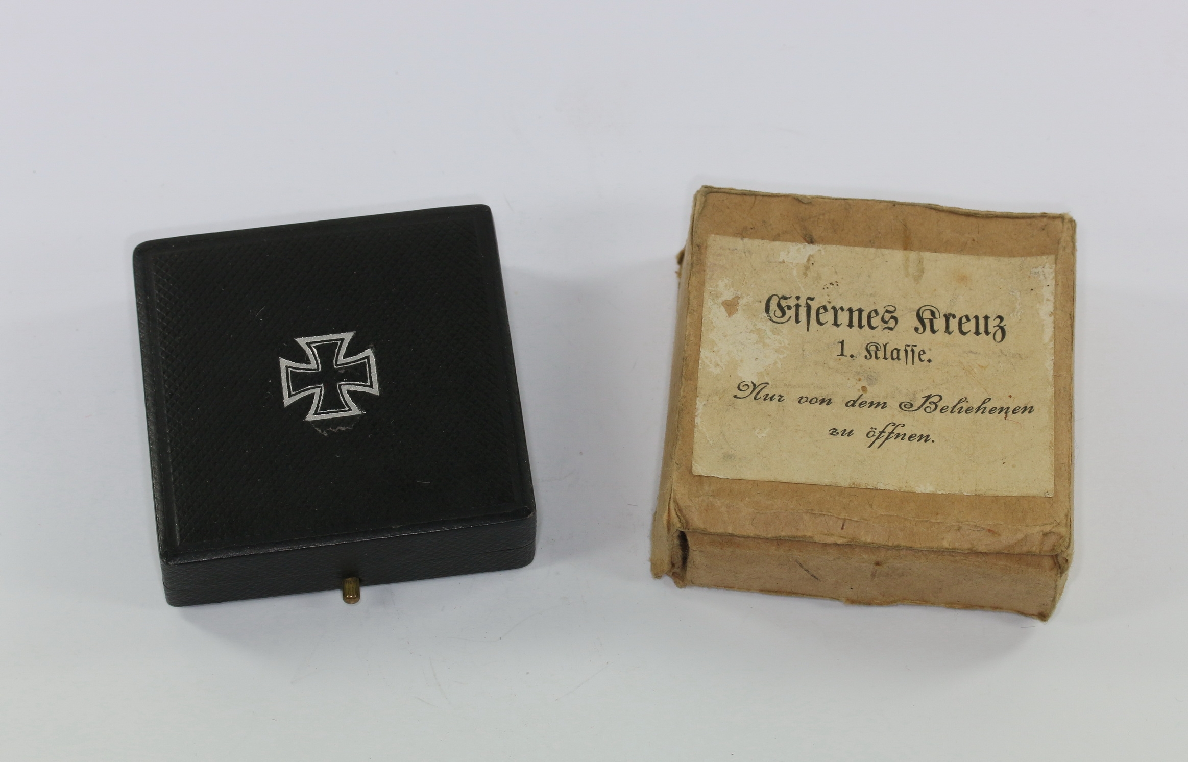 etui_mit_umkarton_eisernes_kreuz_1 Etui mit Umkarton Eisernes Kreuz 1. Klasse 1914 – Bild 1