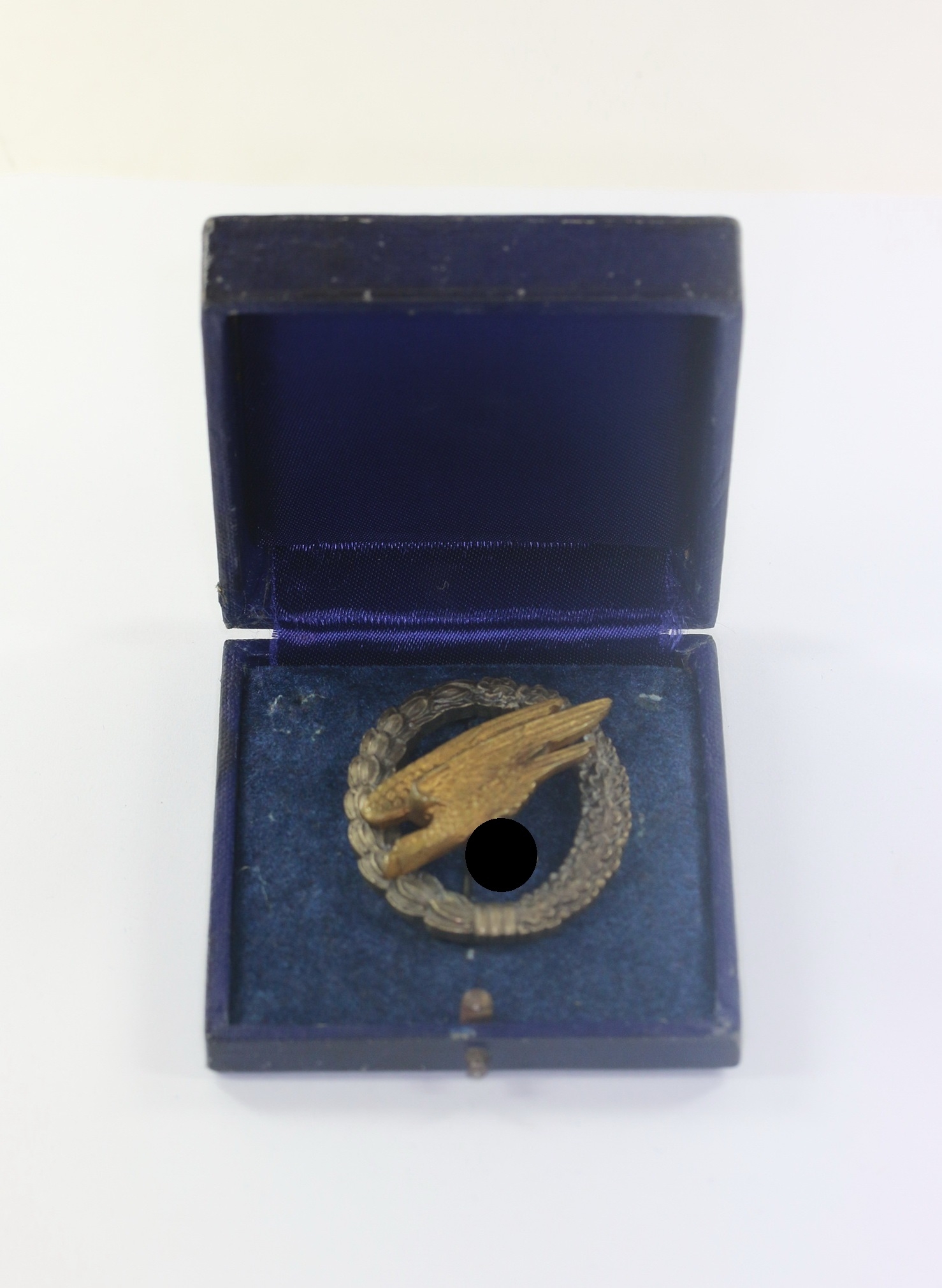 Fallschirmschützenabzeichen der Luftwaffe, Hst. Jimme & Sohn Berlin, im Etui – Bild 1