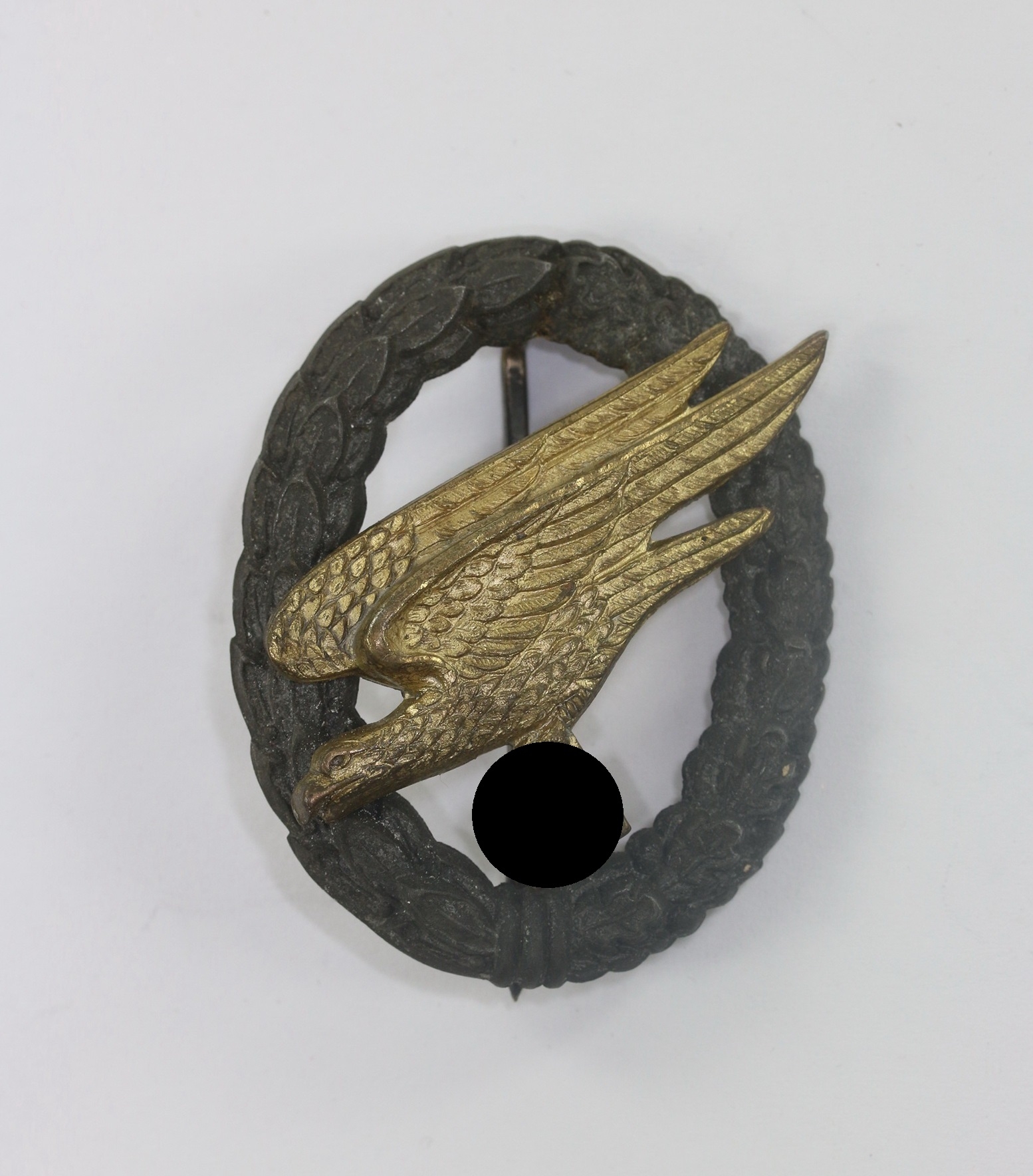 fallschirmsch_tzenabzeichen_der_luftwaffe_hst Fallschirmschützenabzeichen der Luftwaffe, Hst. P.M. (Paul Meybauer) – Bild 1