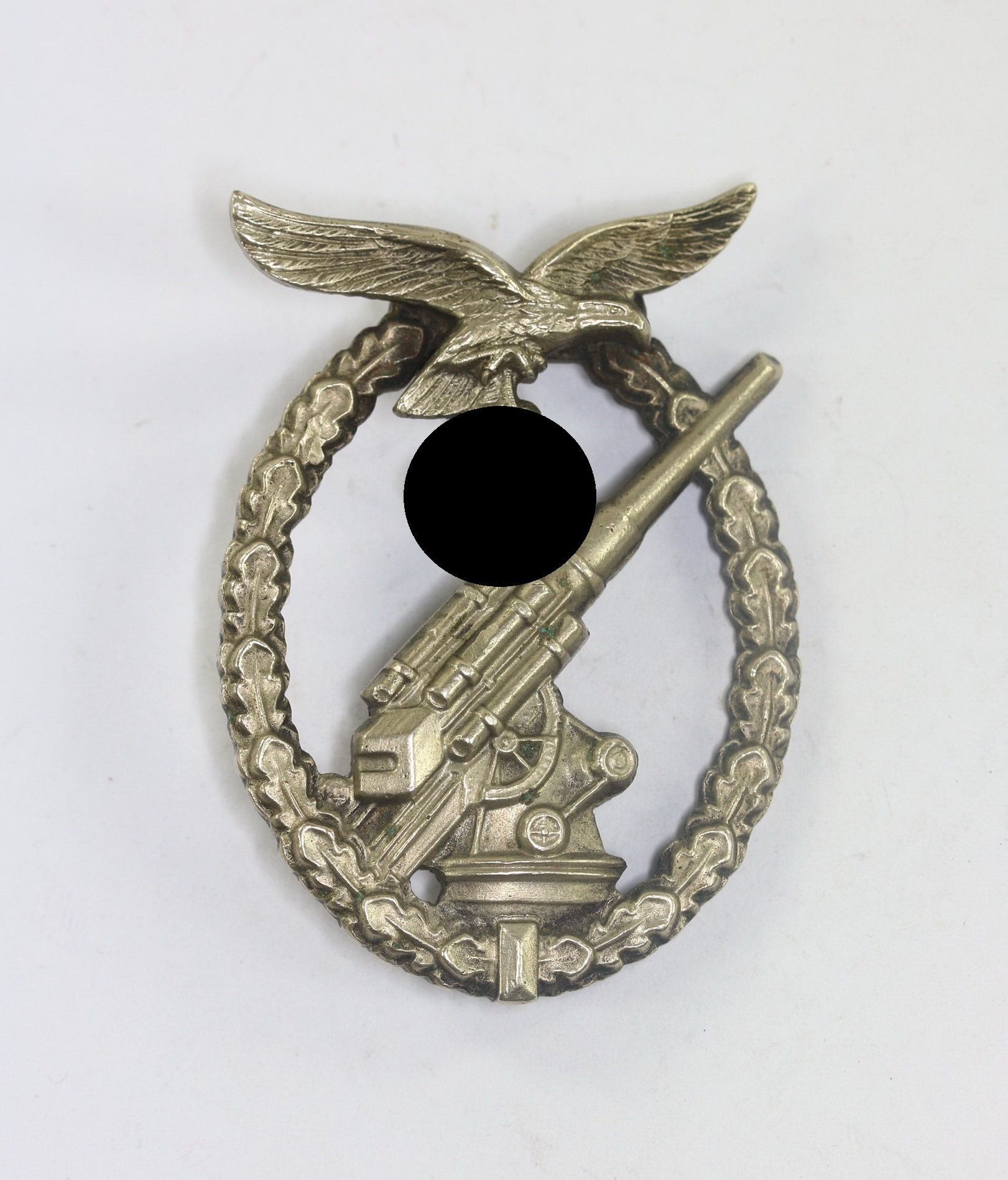 Flak Kampfabzeichen der Luftwaffe, Hst. C. E. Juncker BerlinSW (1. Modell) – Bild 1