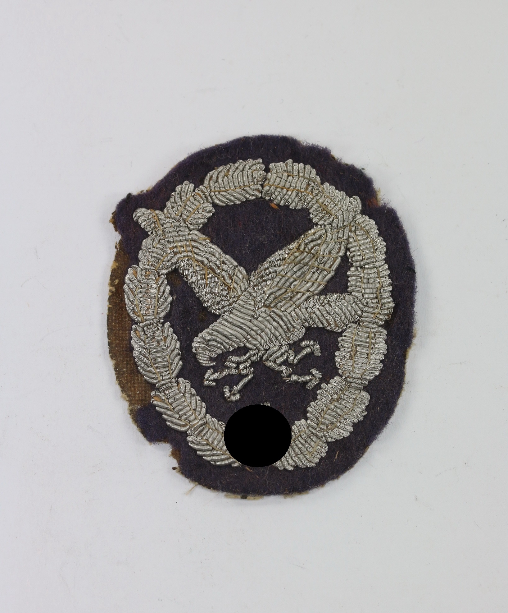 Fliegerschützenabzeichen mit Blitzbündel, handgestickte Ausführung für Offiziere (Metallfaden) – Bild 1