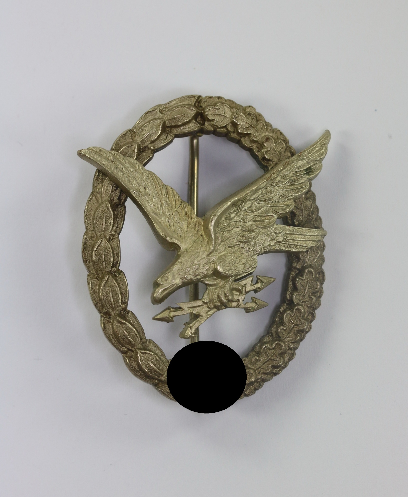 Fliegerschützenabzeichen mit Blitzbündel, Hst. JIMME & Sohn Berlin, (Neusilber) – Bild 1