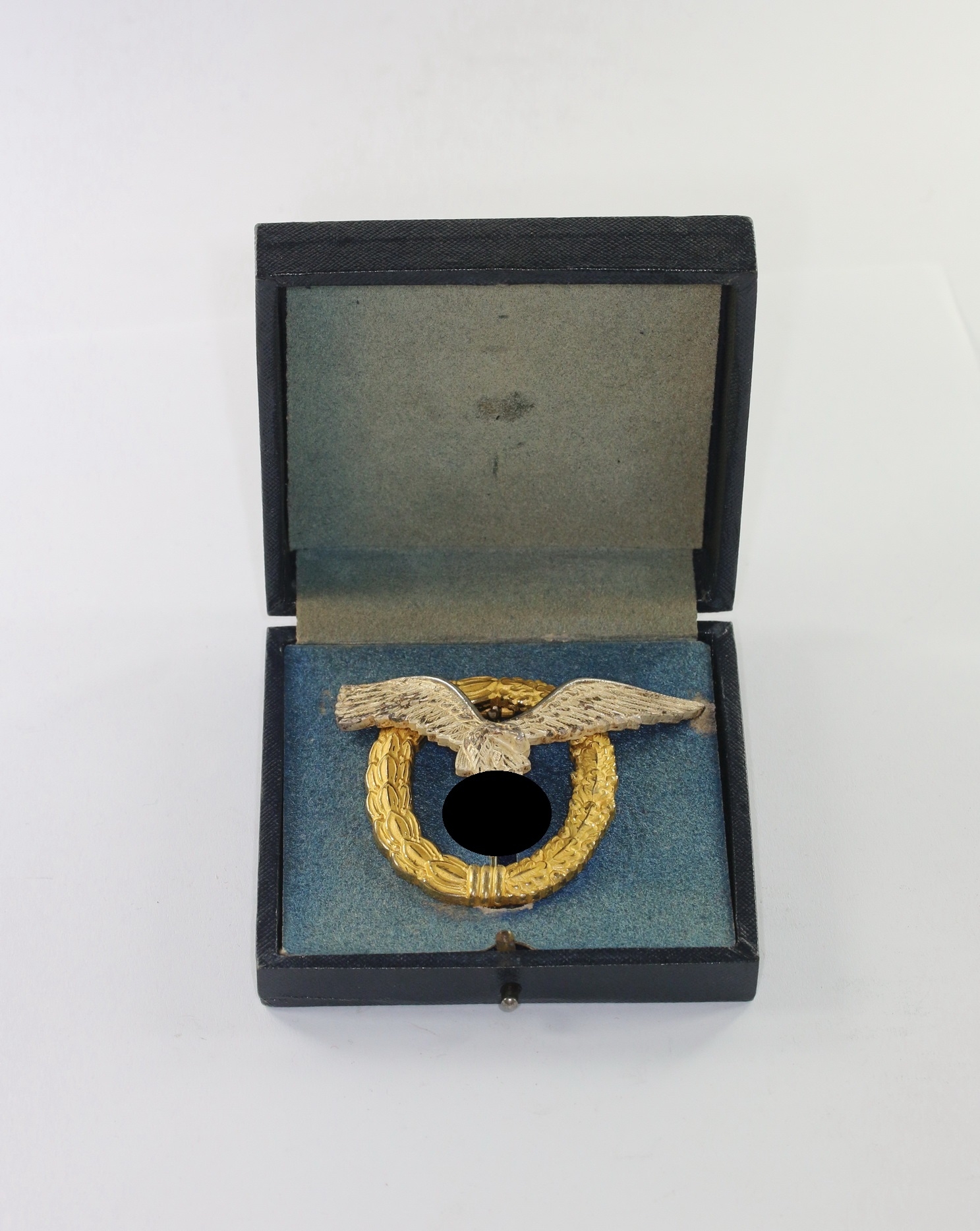 flugzeugf_hrer_und_beobachterabzeichen_militariaberlin Flugzeugführer- und Beobachterabzeichen, Hst. GWL, im Etui – Bild 1